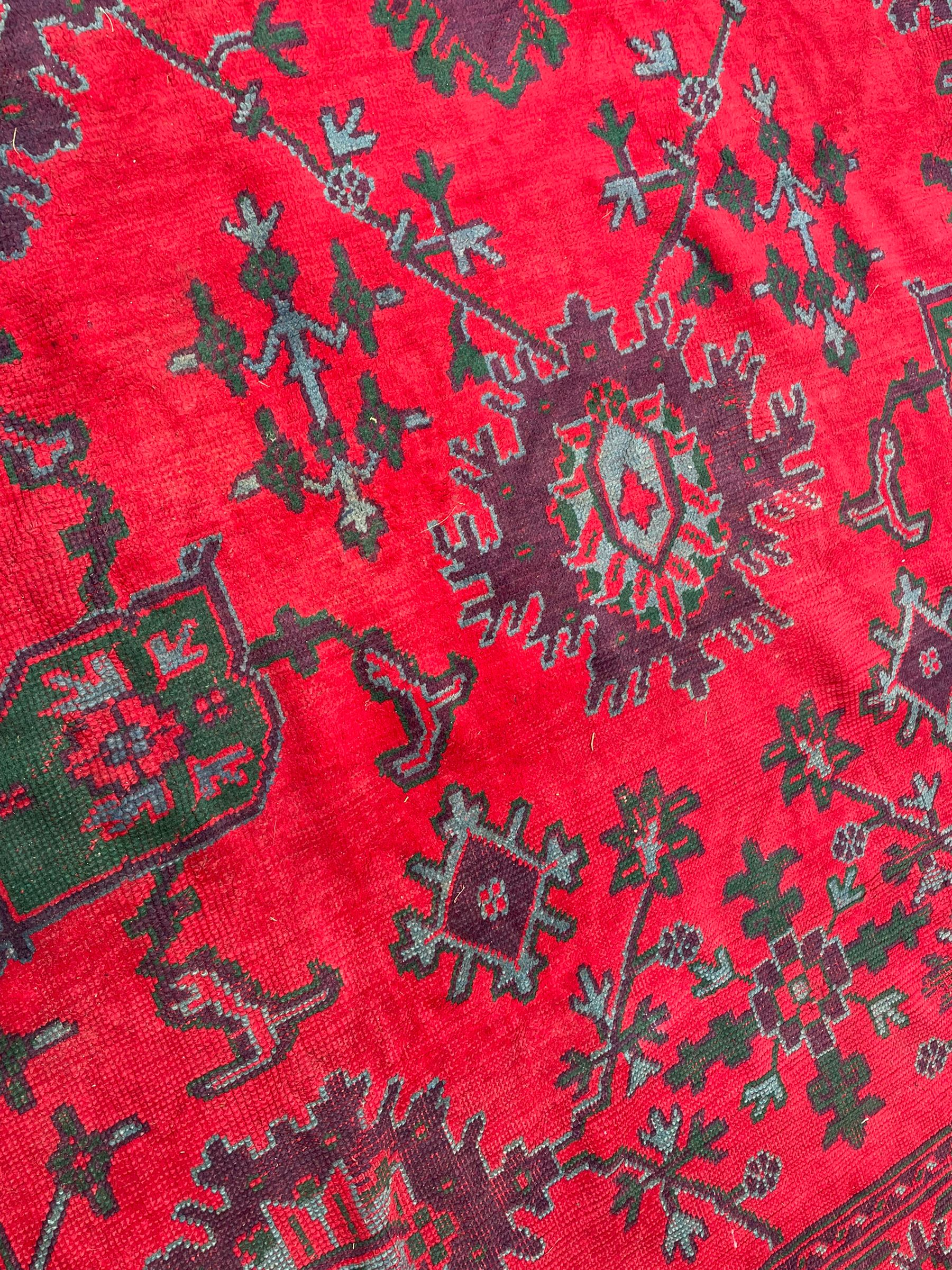 Early 20th century Western Anatolia Turkish Oushak crimson ground carpet - Image 6 of 10