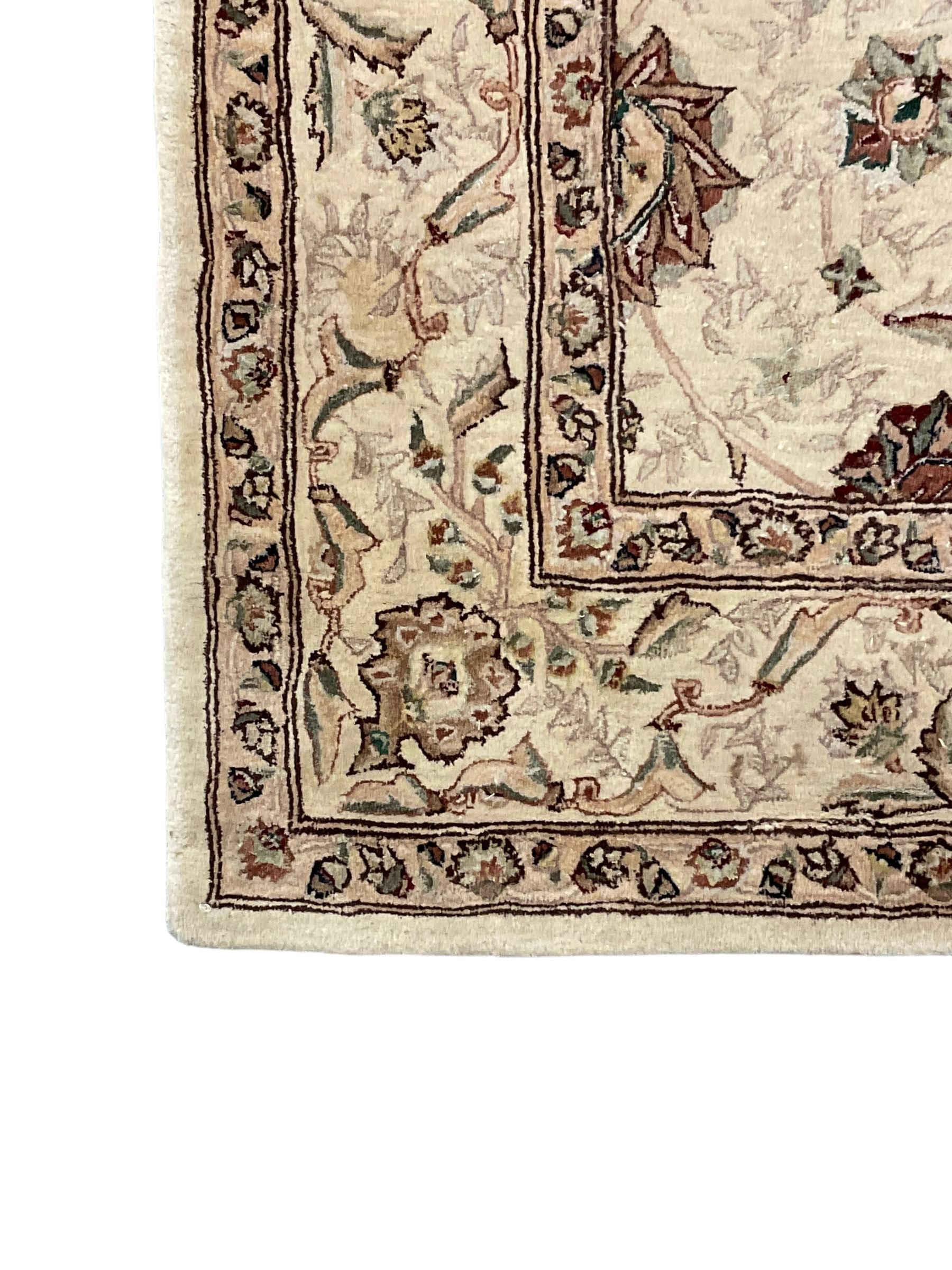 Gooch Carpets - Persian design ivory ground rug - Image 2 of 5