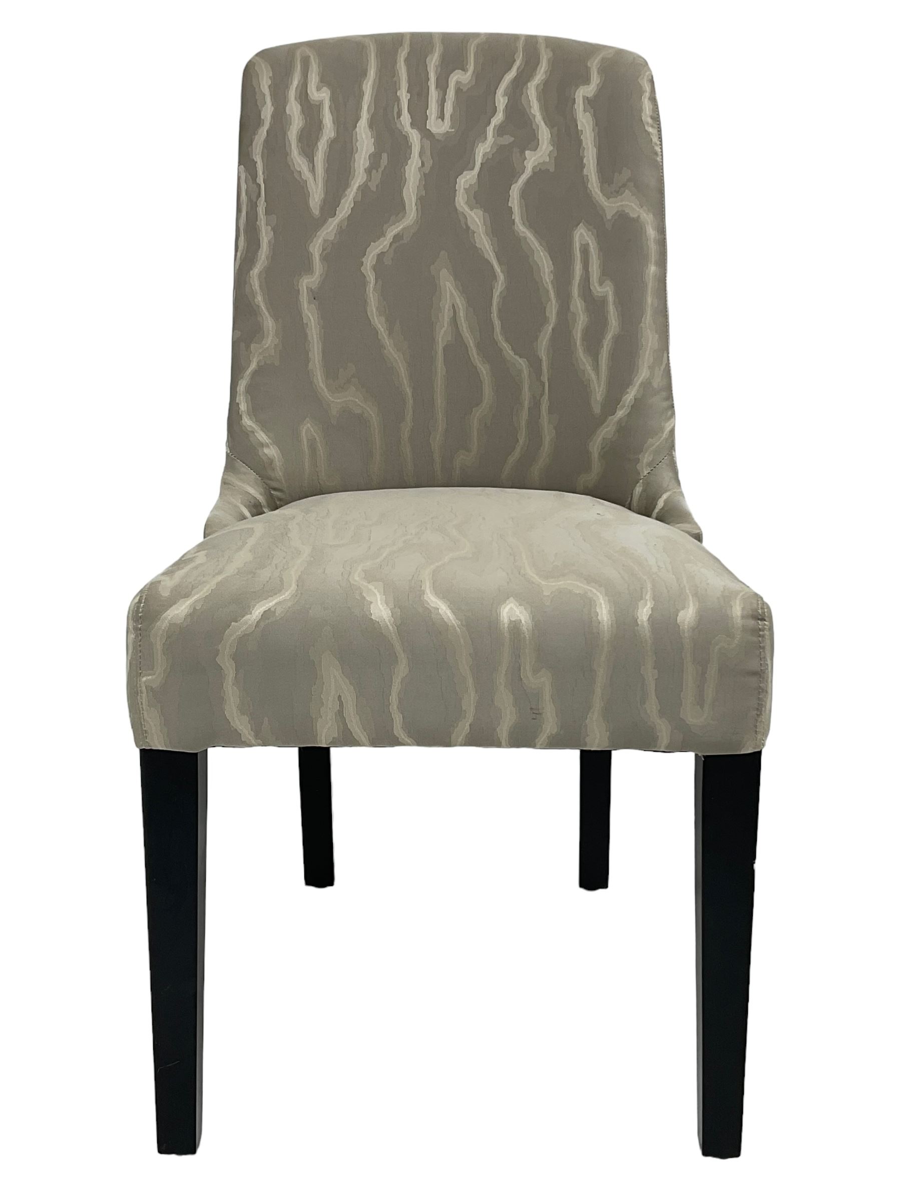 India Jane Interiors - two French design oak side chairs - Bild 8 aus 13