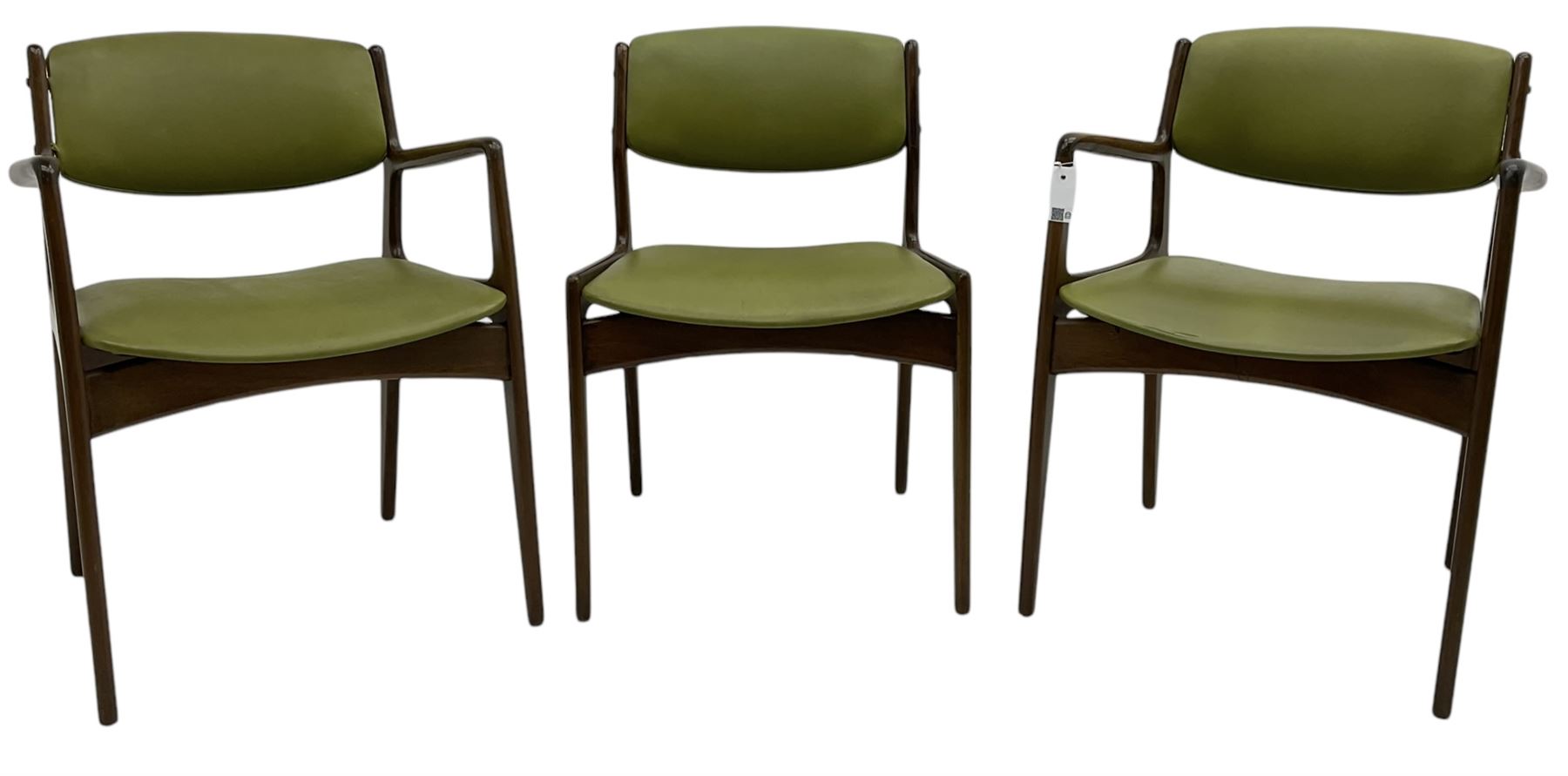 Set of six (4+2) mid-20th century teak dining chairs upholstered in green vinyl - Image 3 of 6