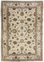 Gooch Carpets - Persian design ivory ground rug