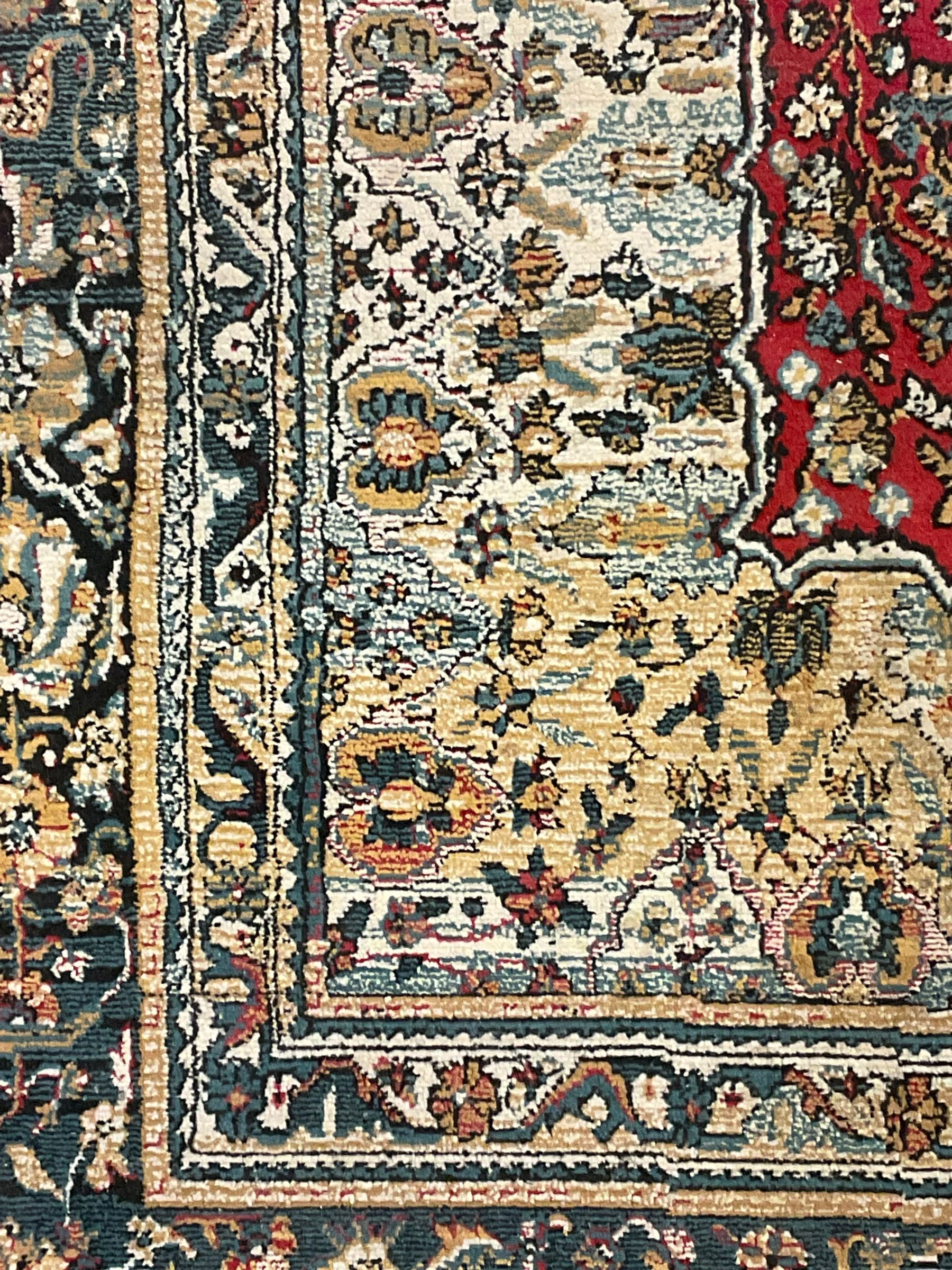 Persian design rug - Image 4 of 7
