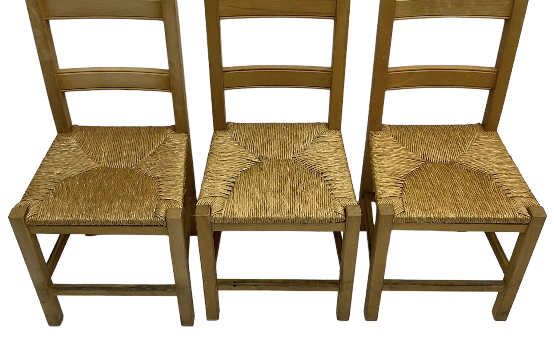 Set of six beech framed farmhouse design dining chairs - Image 4 of 7