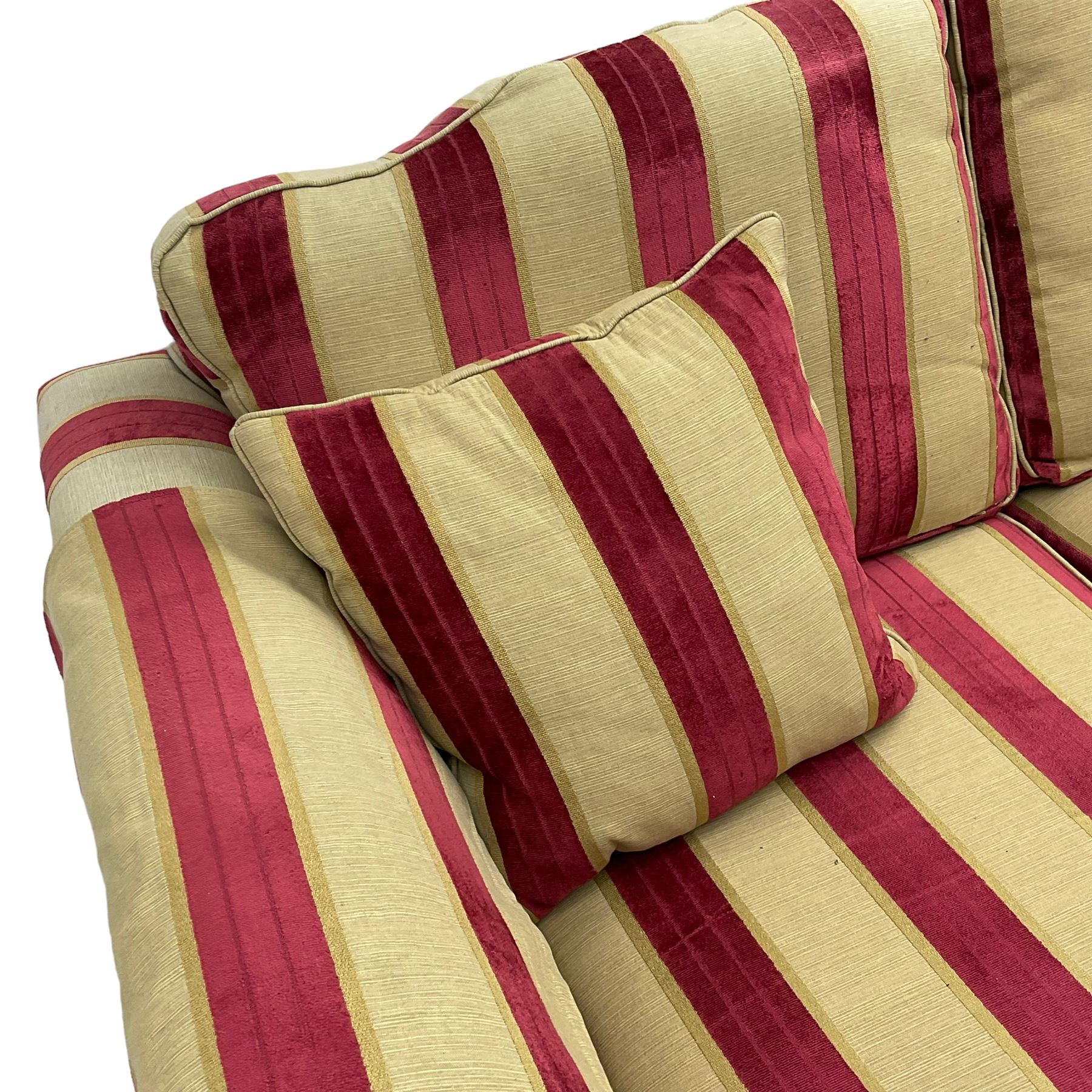 Three-piece lounge suite - large two-seat sofa upholstered in red and gold striped fabric (W185cm - Image 19 of 24
