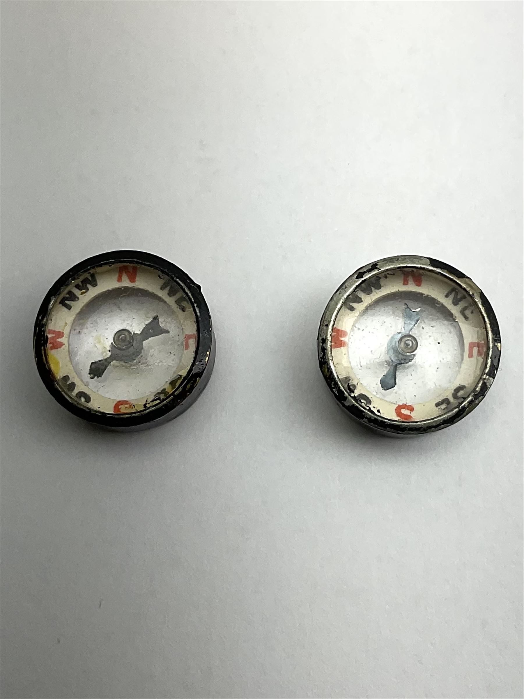 WWII RAF/ S.O.E escape compasses - Image 4 of 4