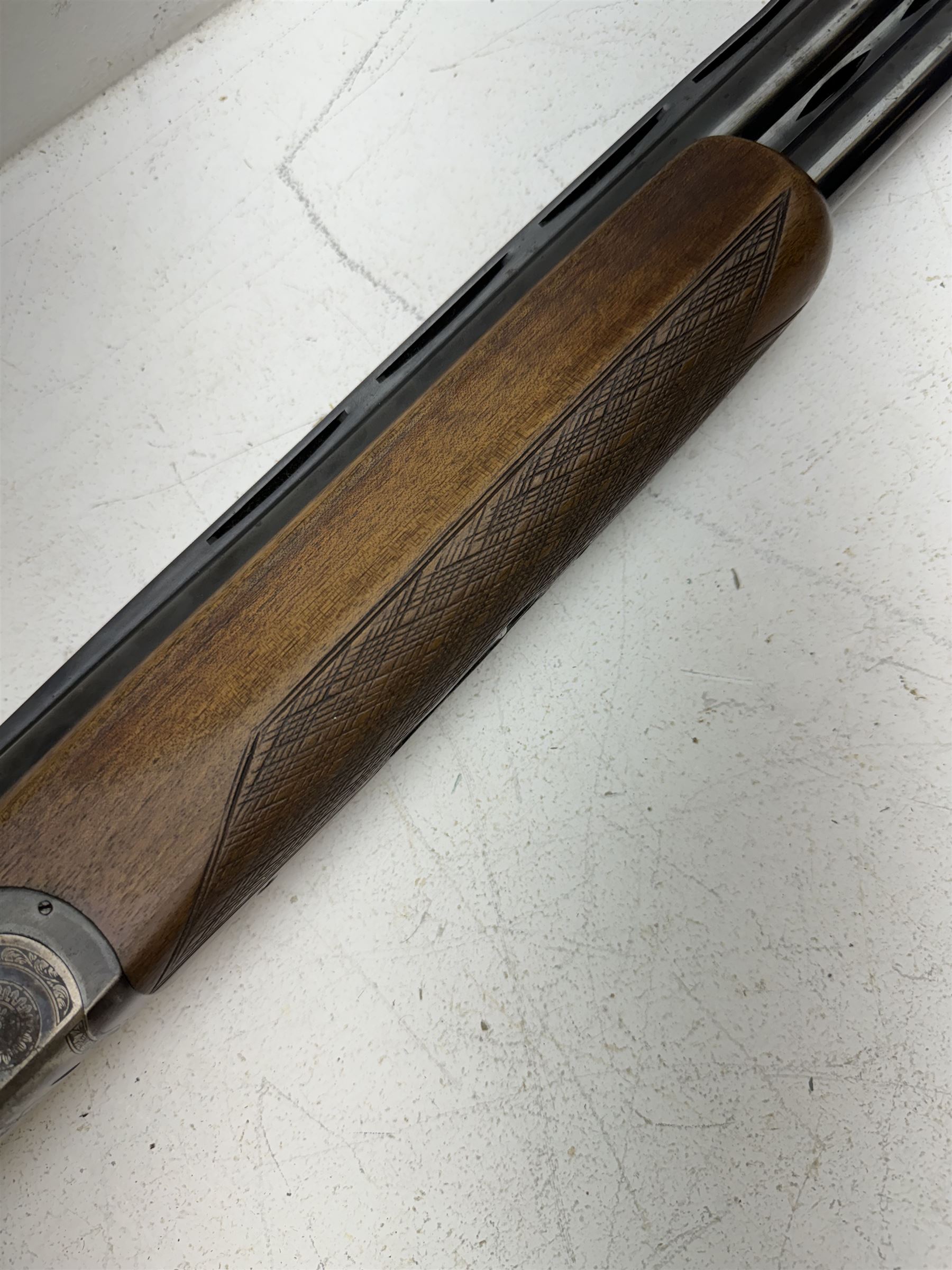 SHOTGUN CERTIFICATE REQUIRED - 12 bore shotgun - Image 17 of 26