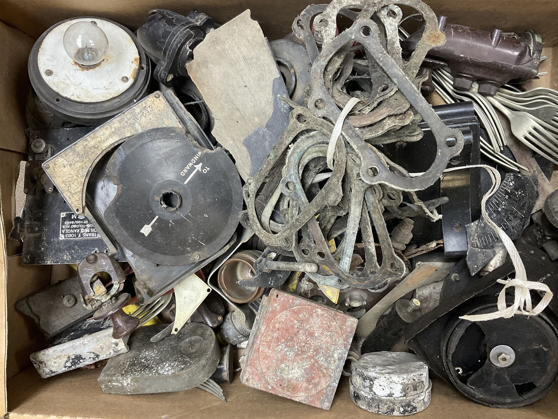 Larger collection of metal salvage - Image 31 of 55