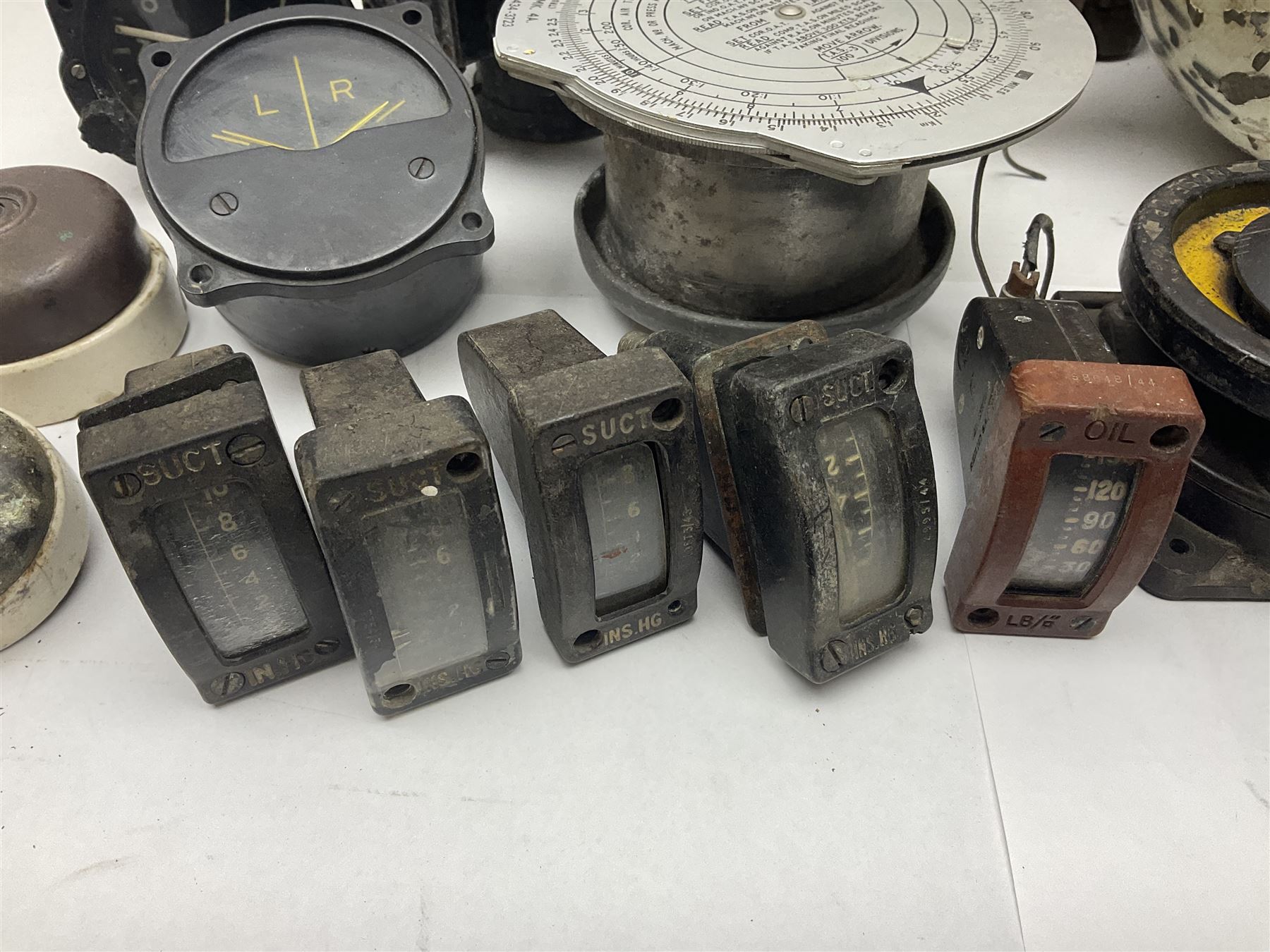 Three RAF light switches - Bild 2 aus 23