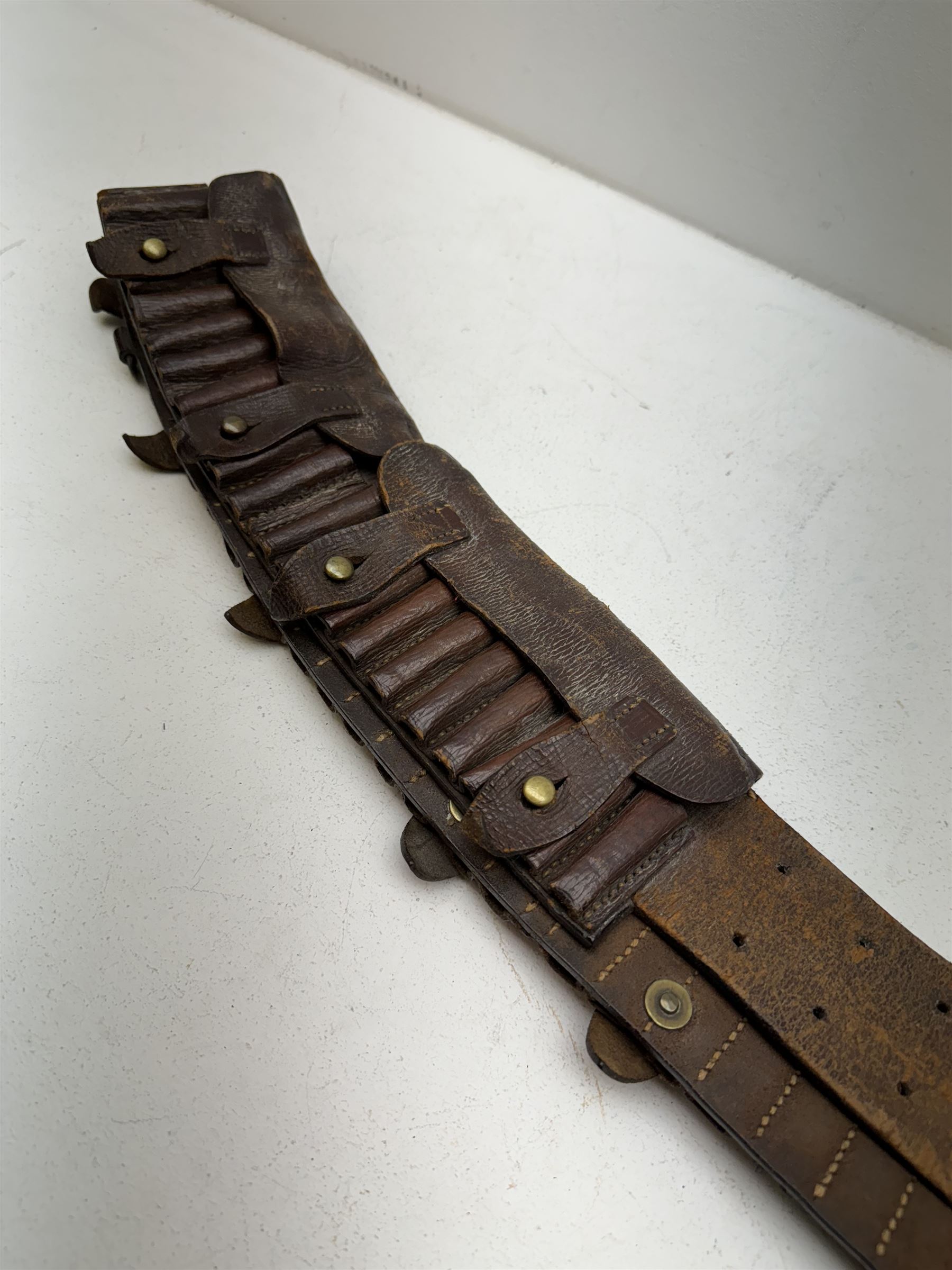 Boer War mounted infantry bandolier for fifty rounds; strap stamped Heckworth & Co - Bild 4 aus 4