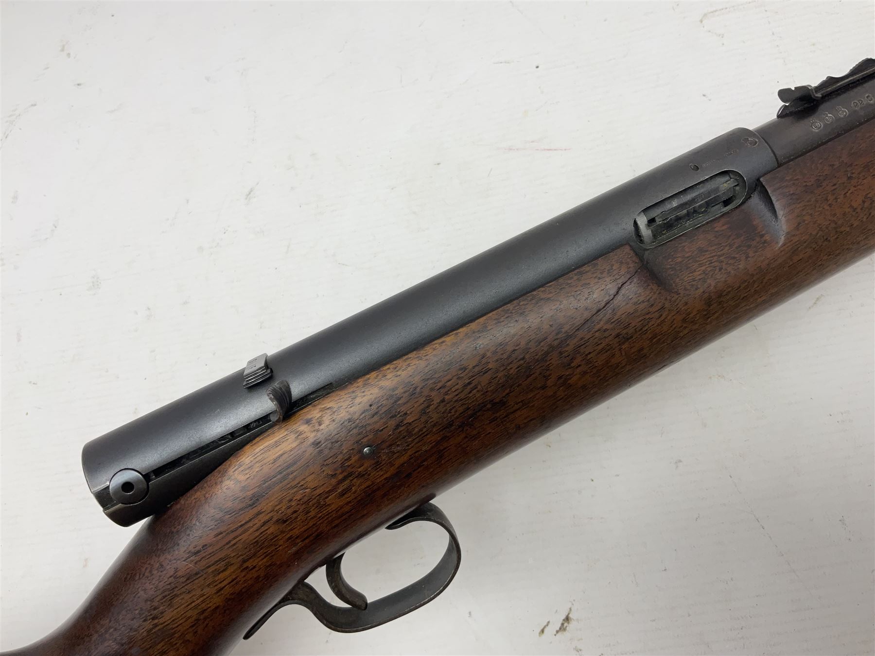 FIREARMS CERTIFICATE REQUIRED - Winchester Model 74 .22SR semi-automatic single shot rifle - Bild 9 aus 24