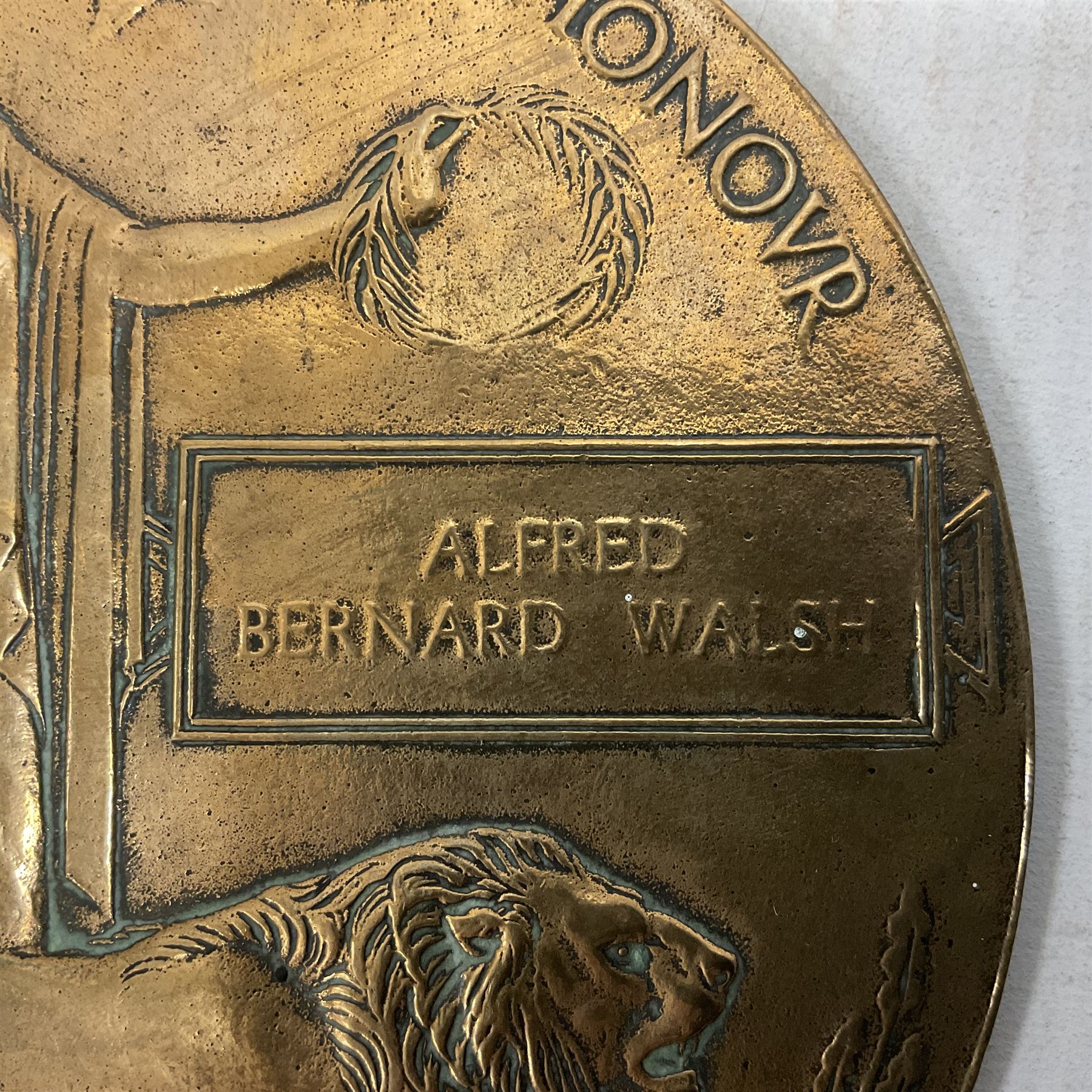 WWI bronze death plaque for Alfred Bernard Walsh - Image 2 of 6