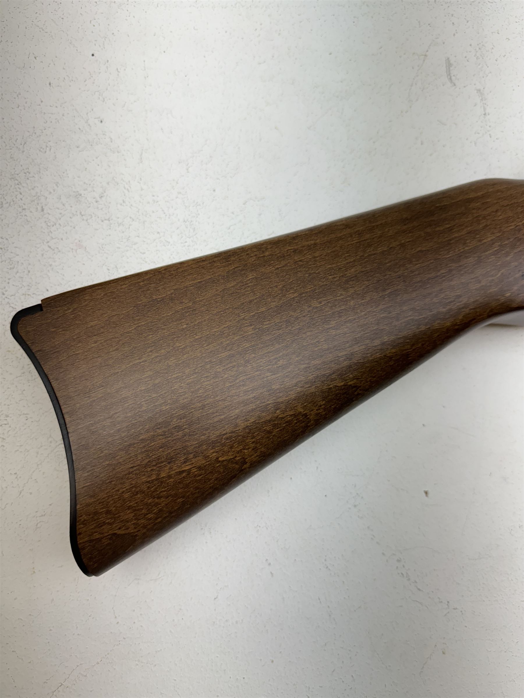 SECTION 1 FIREARMS CERTIFICATE REQUIRED - Ruger model 10-22 .22lr semi auto rifle with 46cm (18") ba - Image 8 of 13