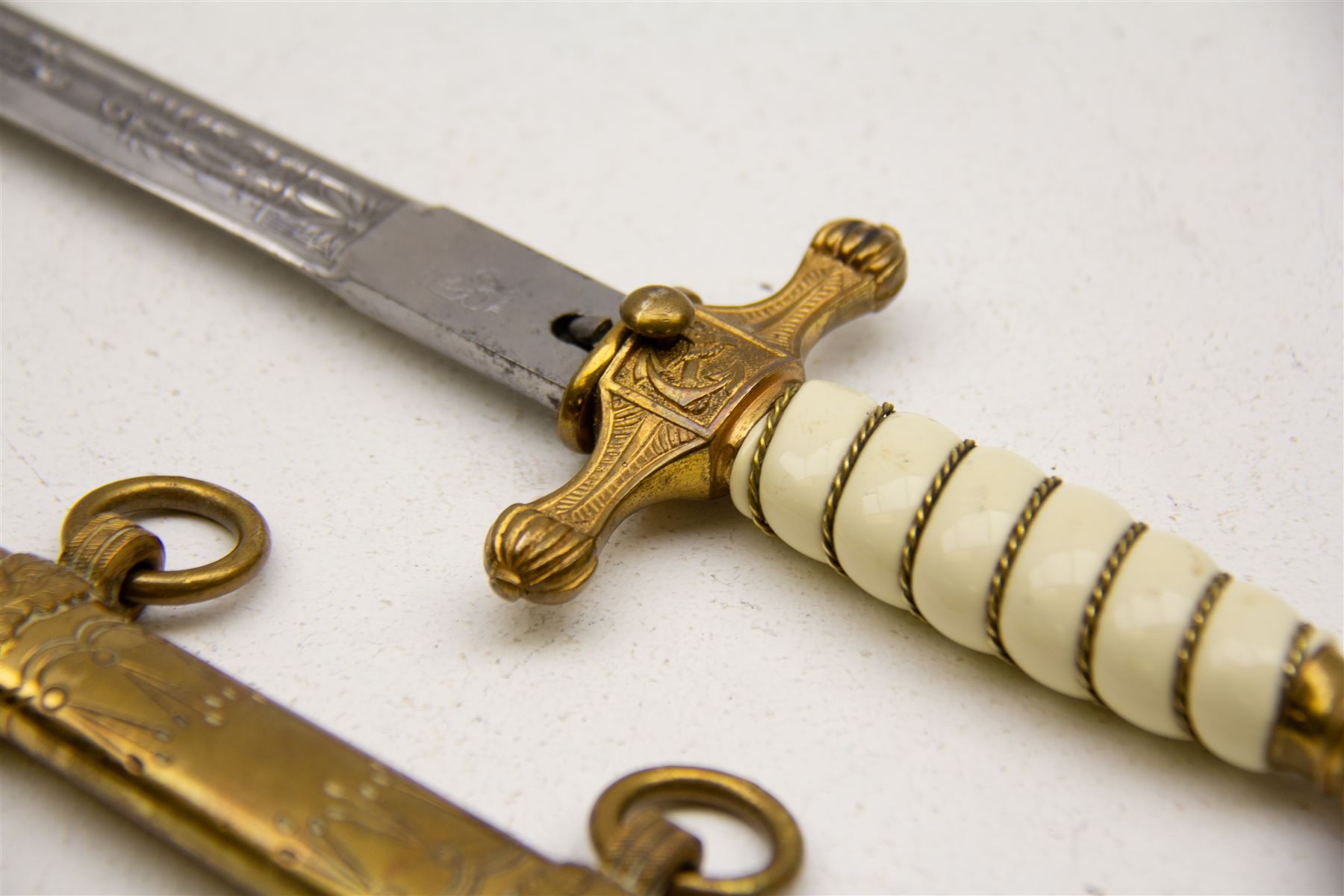 WWII period German Kriegsmarine navel officers dress dagger by Carl Eickhorn - Image 3 of 3