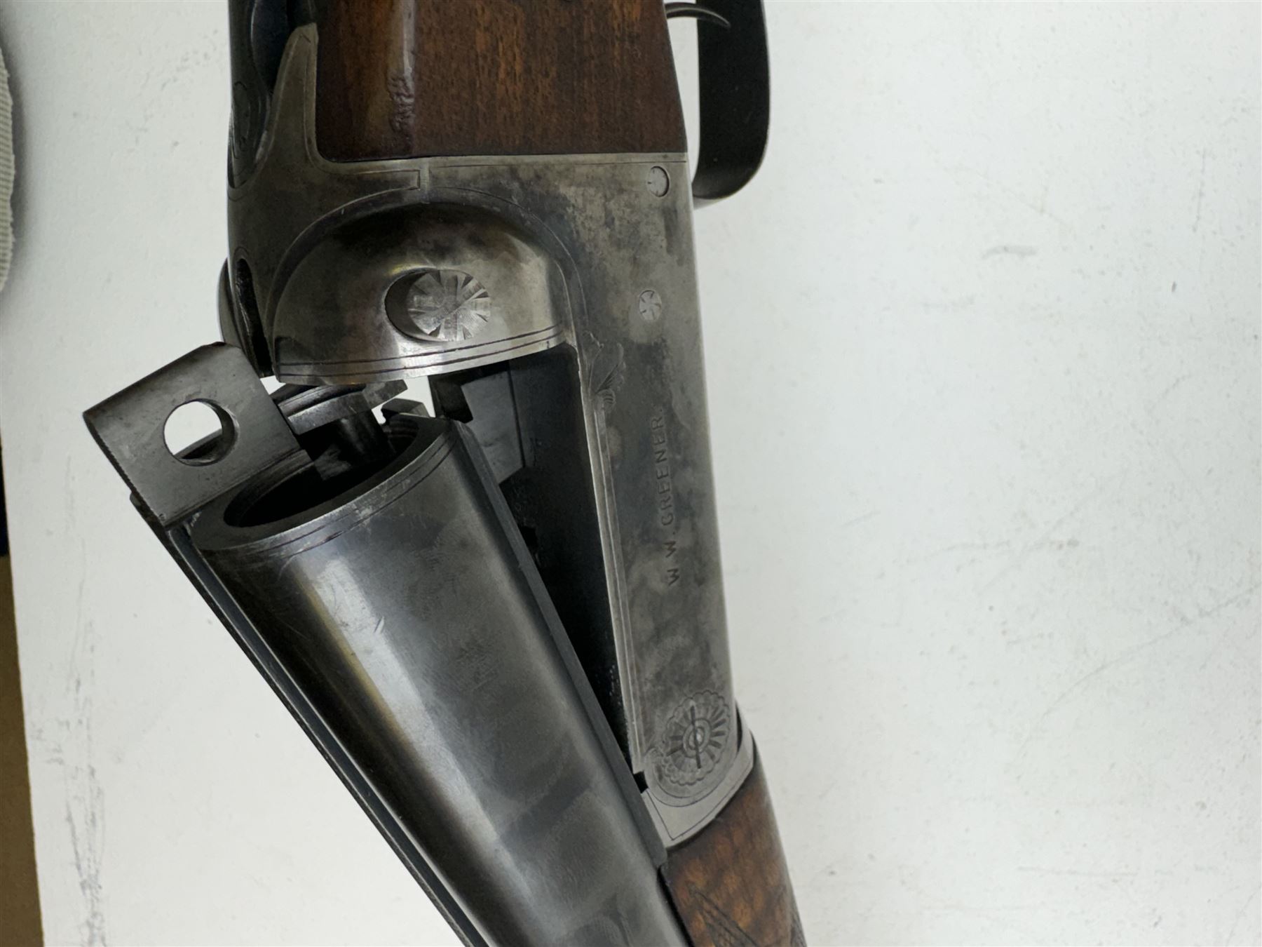 SHOTGUN CERTIFICATE REQUIRED- W.W Greener 12 bore side-by-side boxlock non ejector double trigger Em - Image 11 of 14