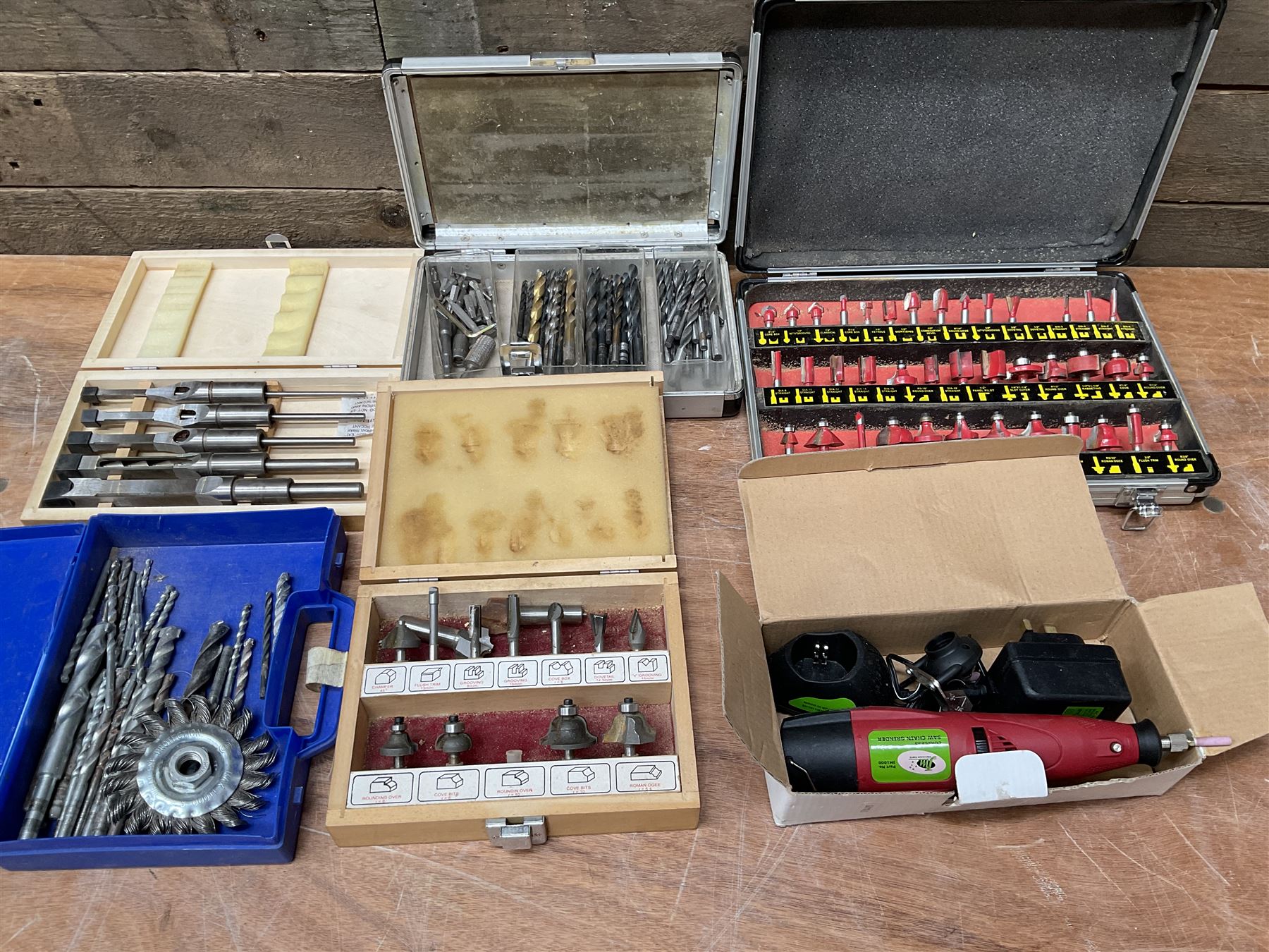 Router bit sets