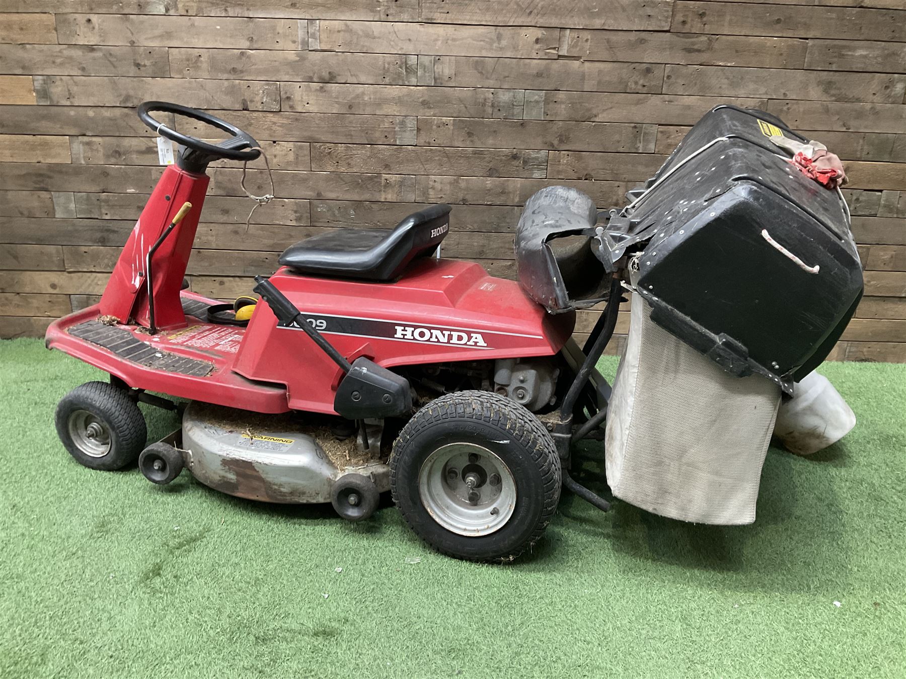 Honda 3009 Garden ride on mower with trailer