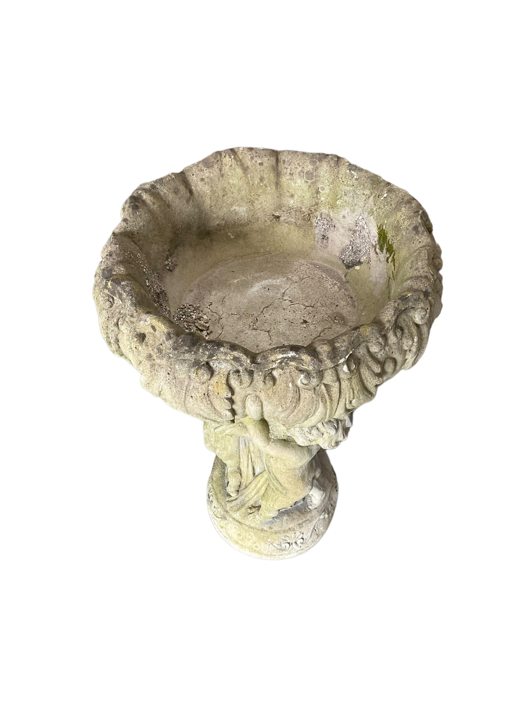 Cast stone planter or bird bath - Image 2 of 4