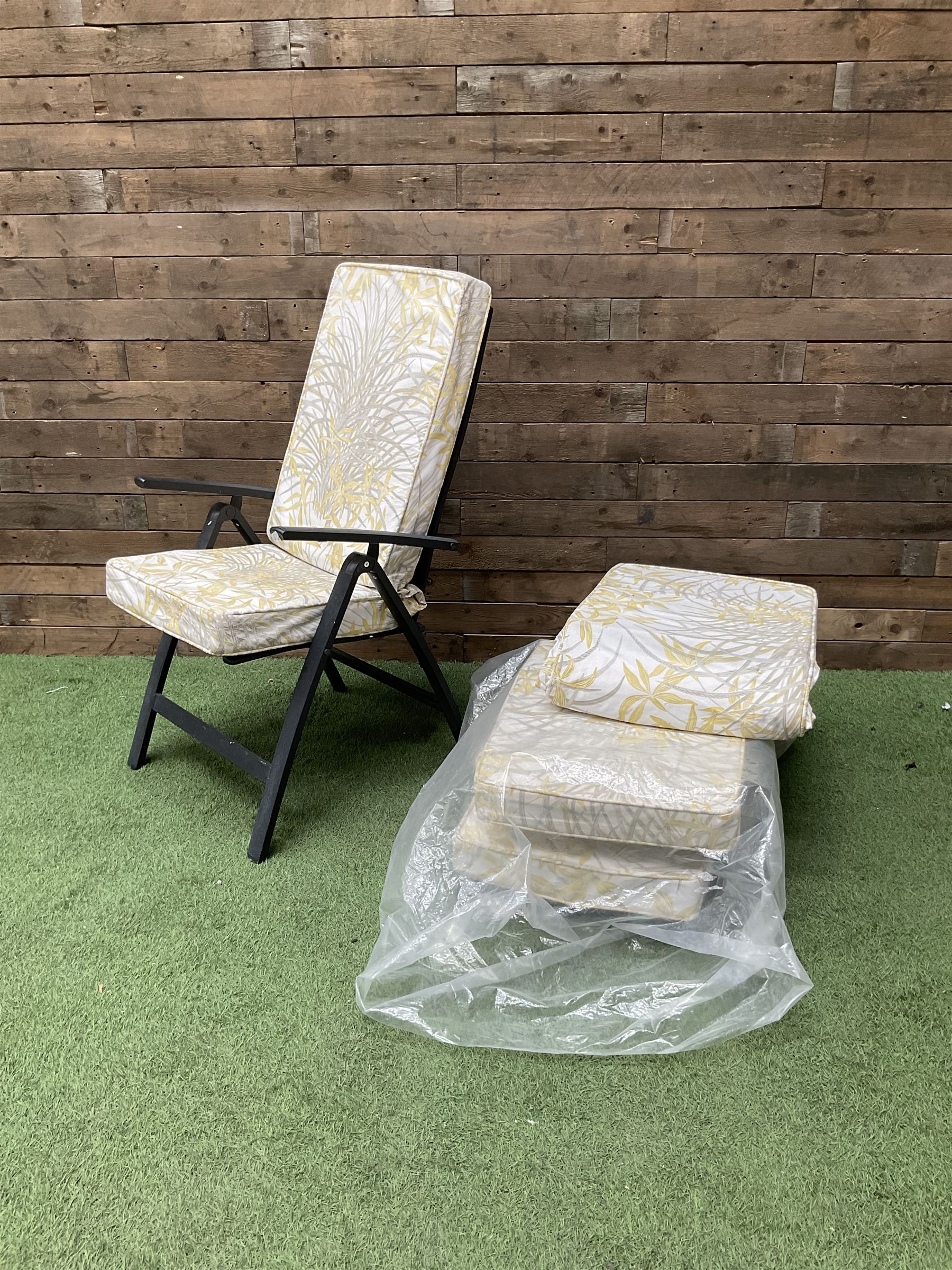 Four metal and mesh fabric folding garden chairs in black - Image 4 of 4