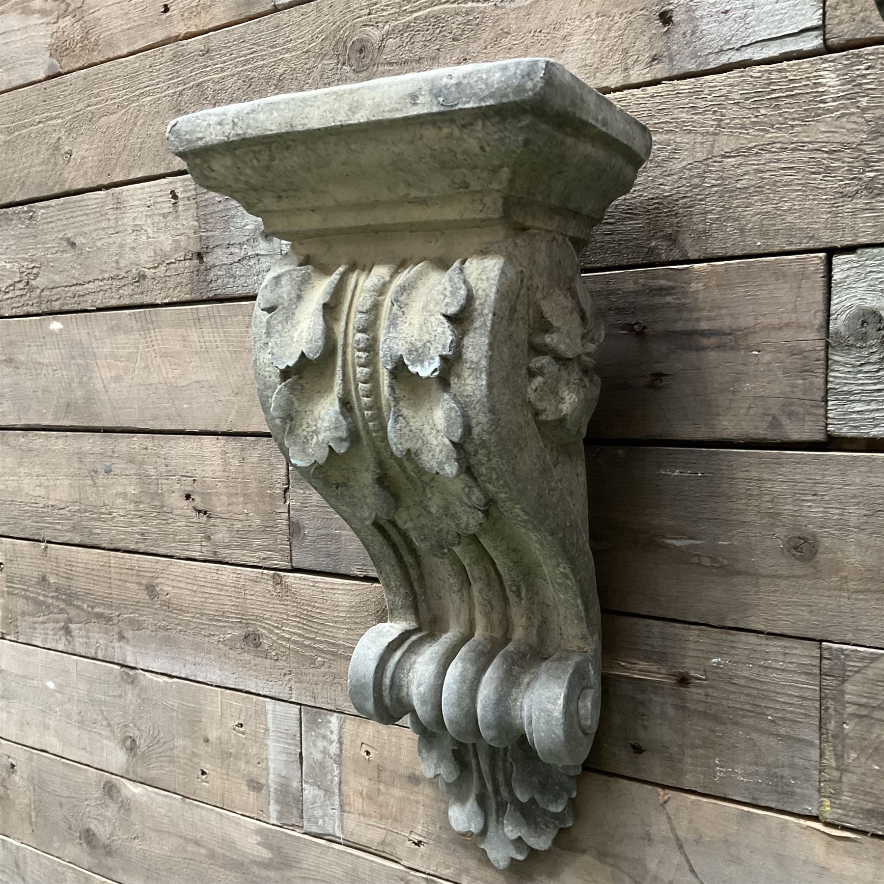 Pair of Victorian design cast stone architectural Corbel brackets - Image 2 of 4