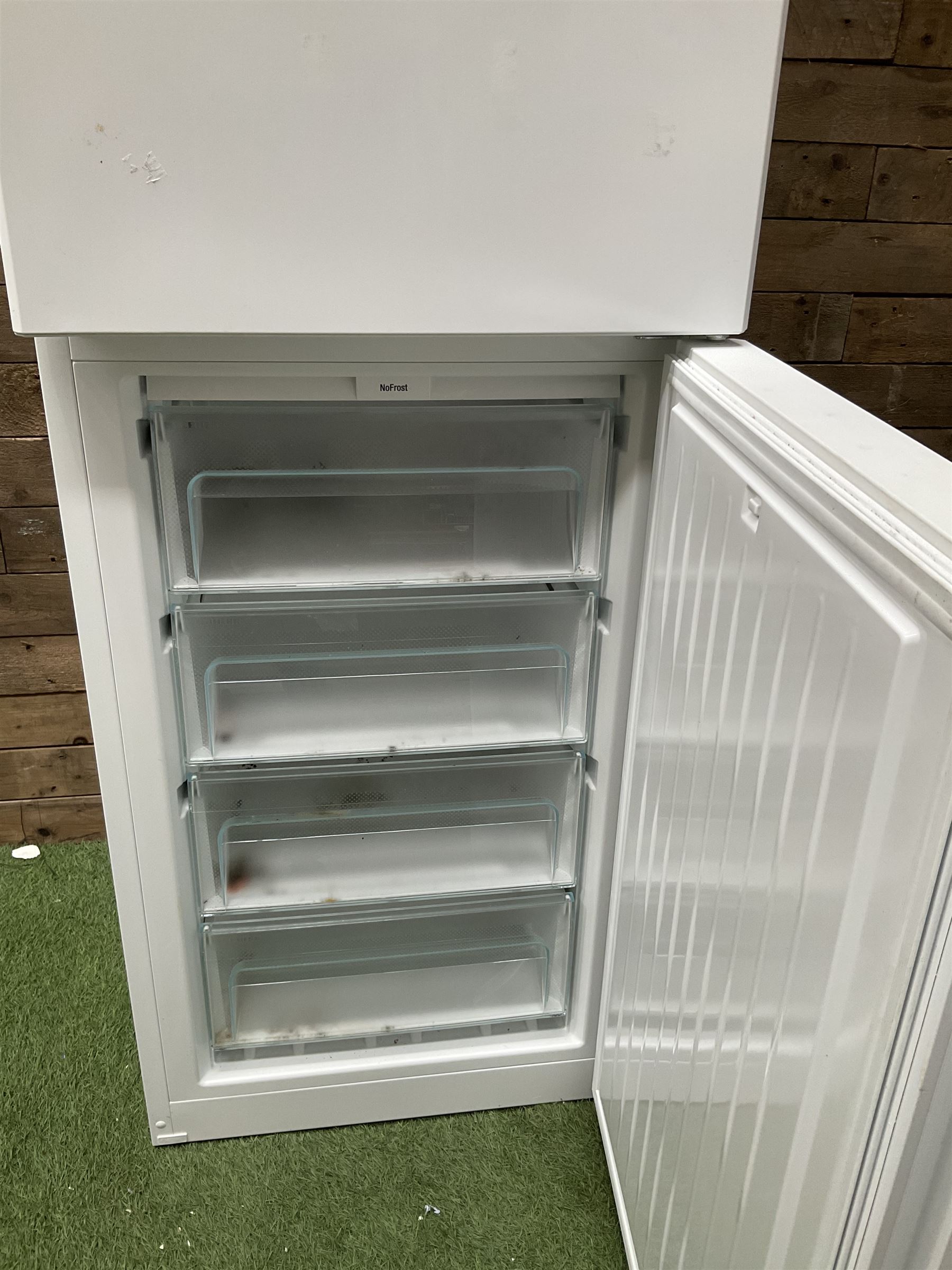 Liebherr SN-T 960214 fridge freezer in white - Image 2 of 5