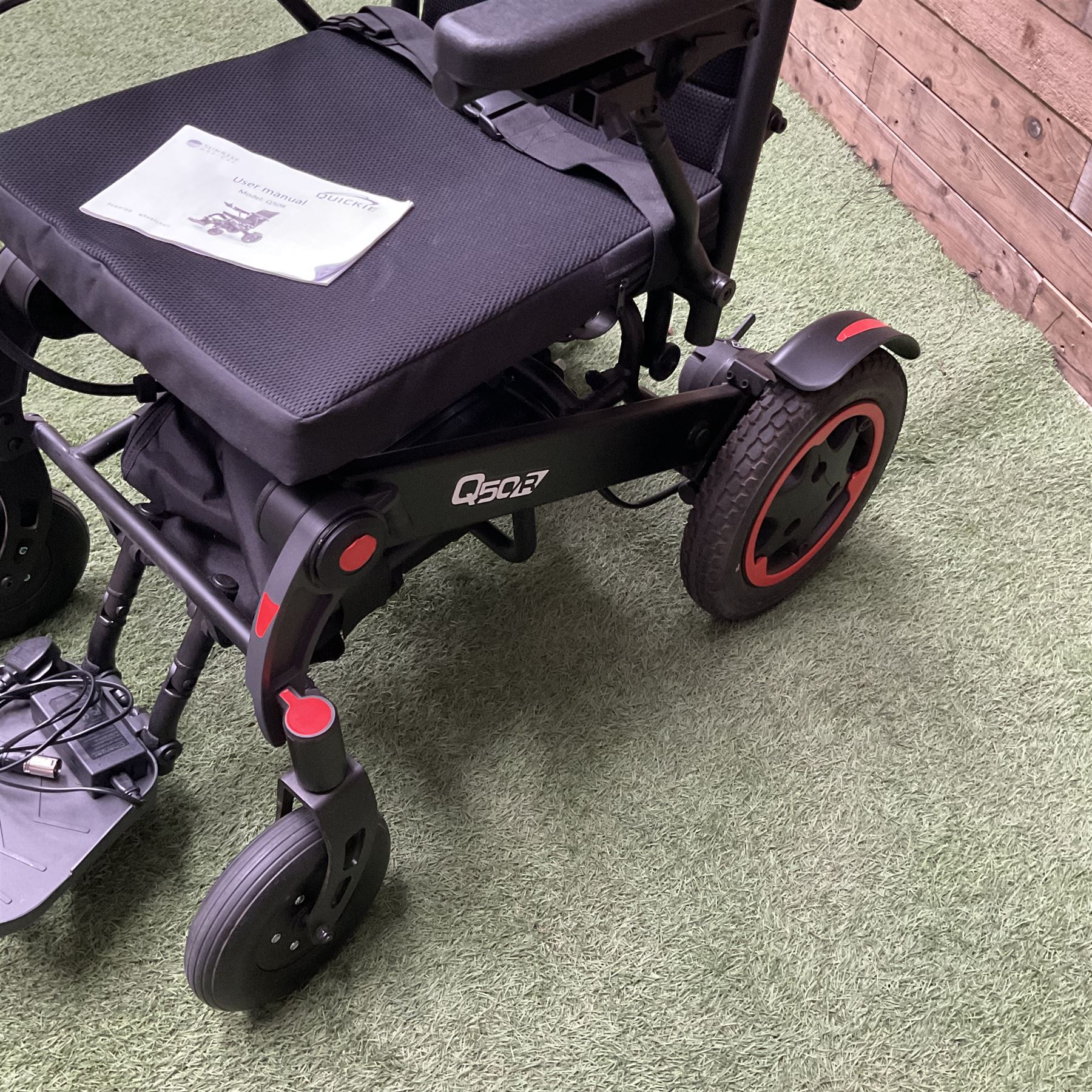 Sunrise Quickie Q50R electric mobility wheelchair - Image 5 of 5