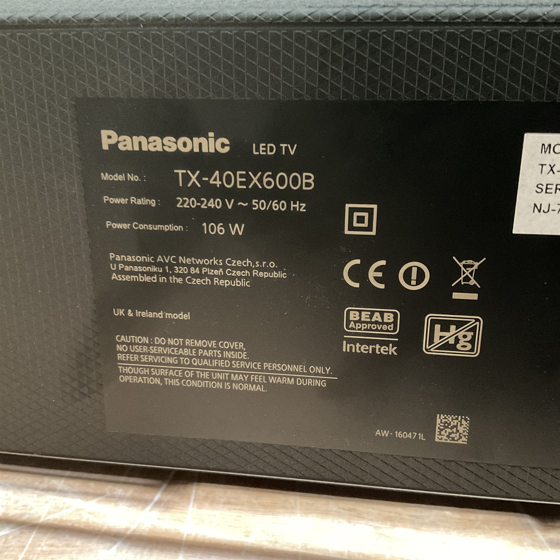 Panasonic TX-40EX600B 40" 4K television - Image 2 of 3