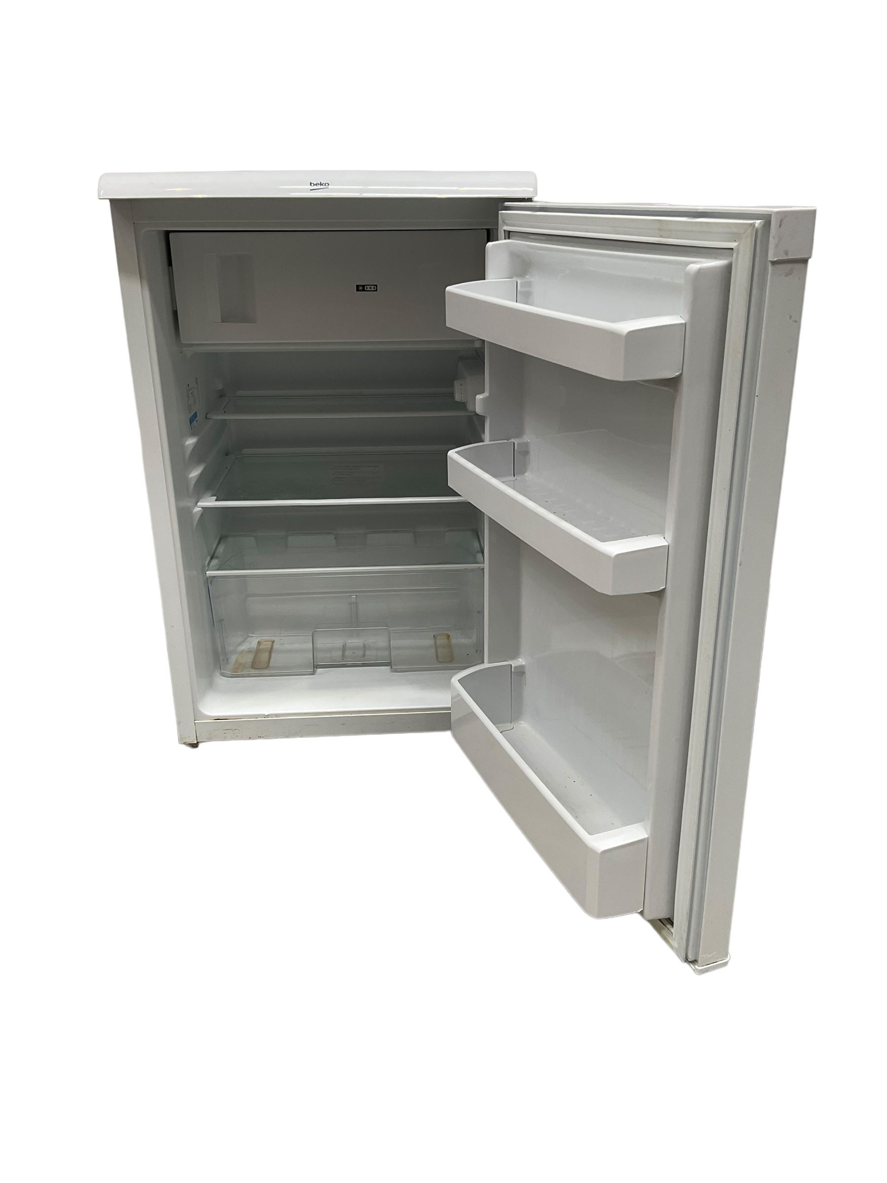 Beko under counter fridge in white - Bild 2 aus 2