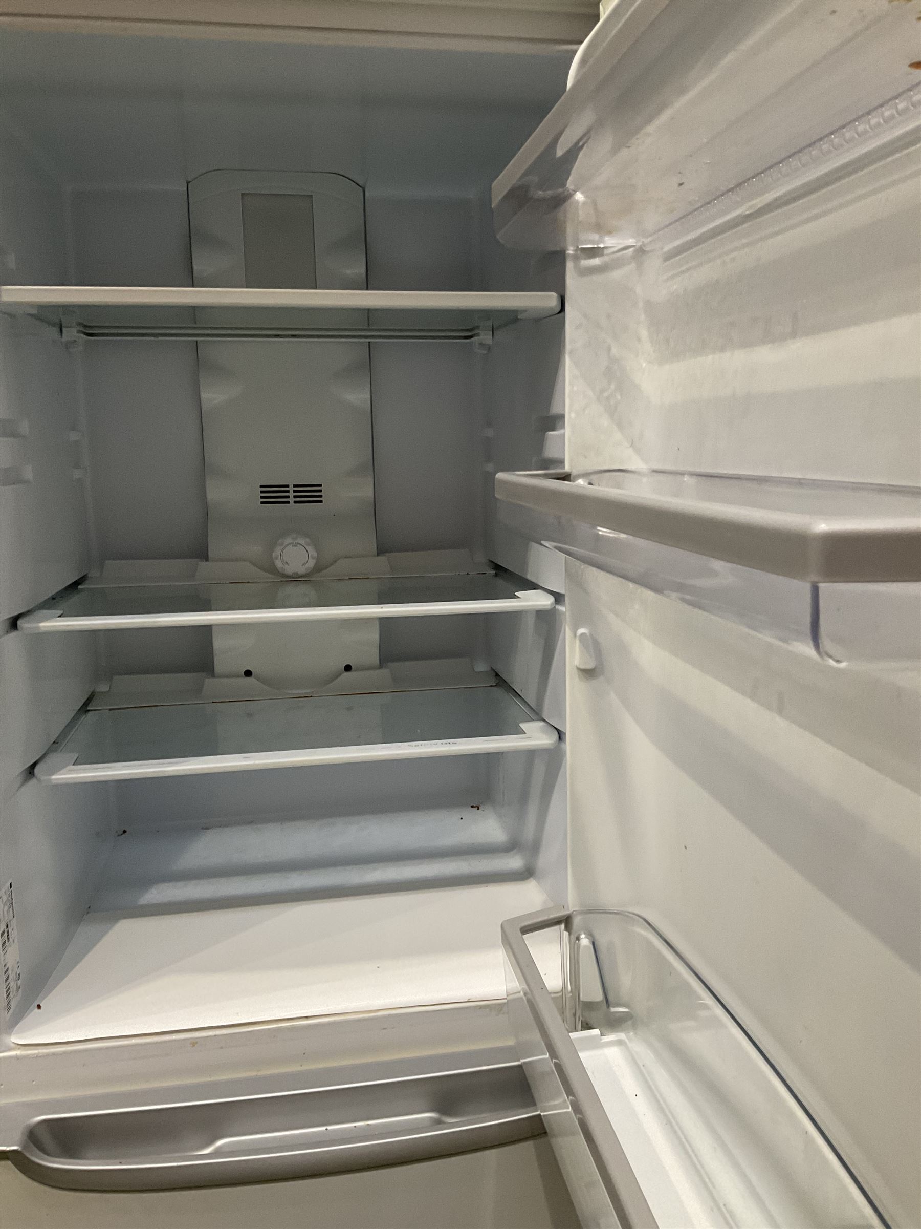 Hotpoint FF175M fridge freezer - THIS LOT IS TO BE COLLECTED BY APPOINTMENT FROM DUGGLEBY STORAGE - Image 2 of 3