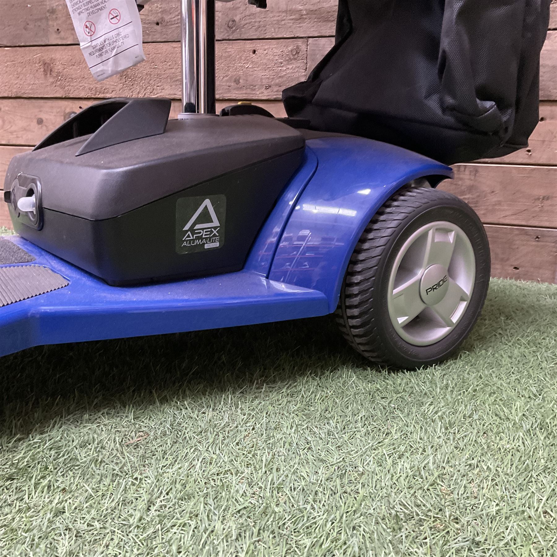 Pride four wheel electric mobility scooter in blue with key and charger - Image 2 of 4