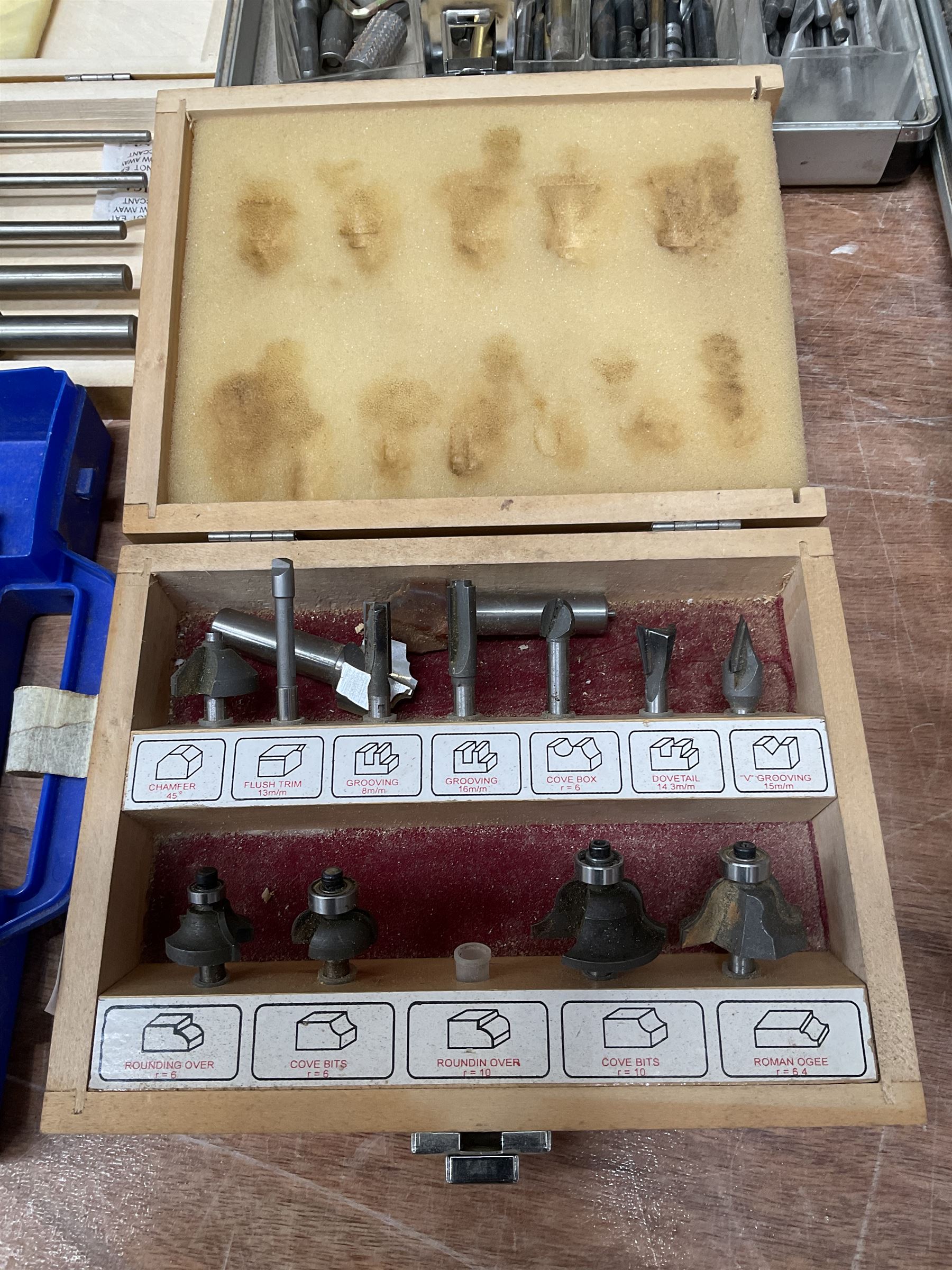 Router bit sets - Image 2 of 6