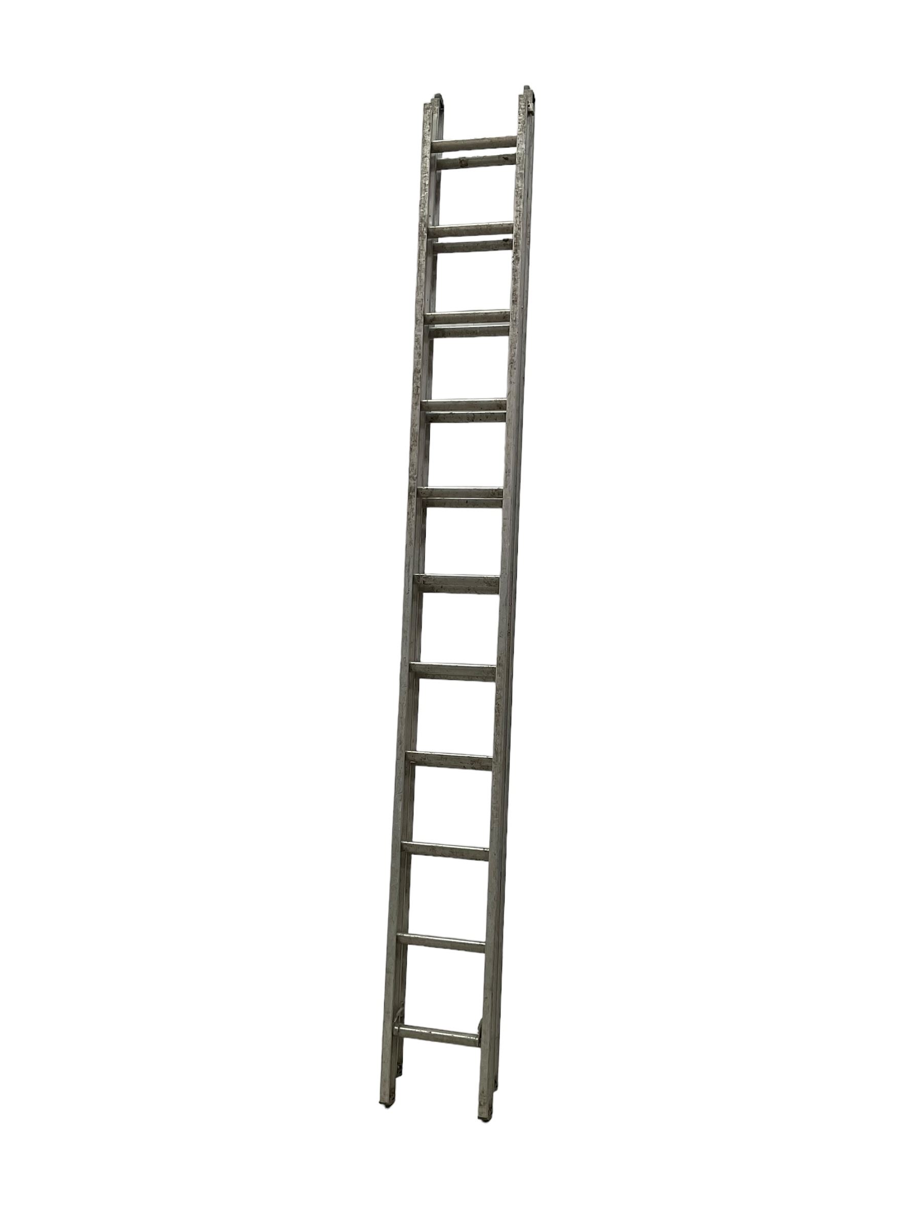 Abru Aluminium extending ladders