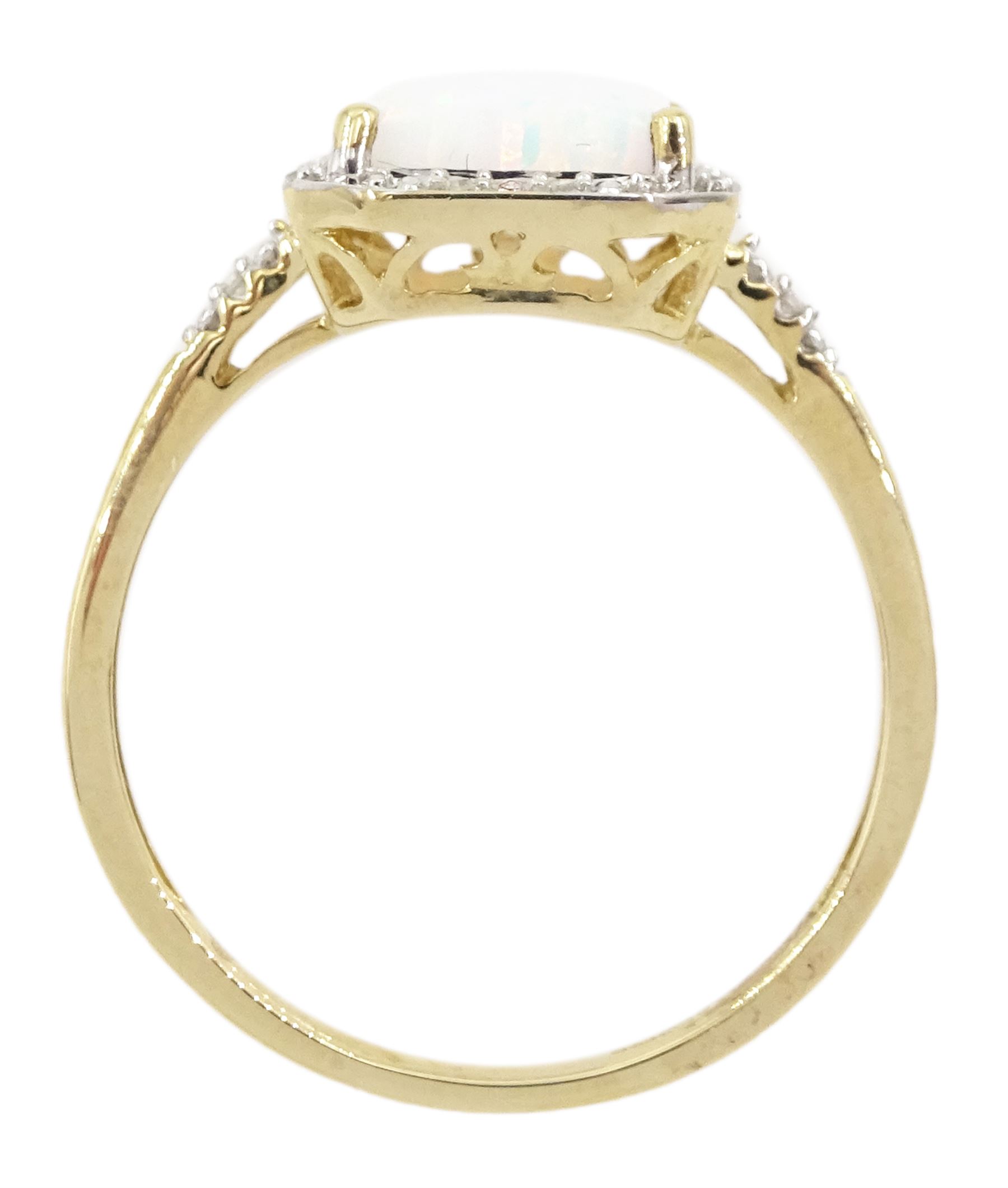 9ct gold opal and diamond cluster ring - Image 4 of 4