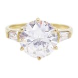 9ct gold single stone cubic zirconia ring