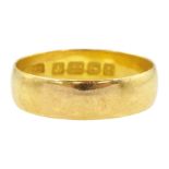 Edwardian 22ct gold band