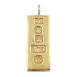 9ct gold ingot pendant