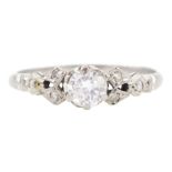 White gold single stone round brilliant cut diamond ring