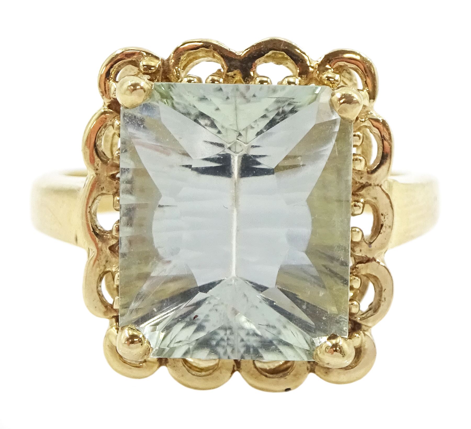 Gold single stone octagonal cut green amethyst ring