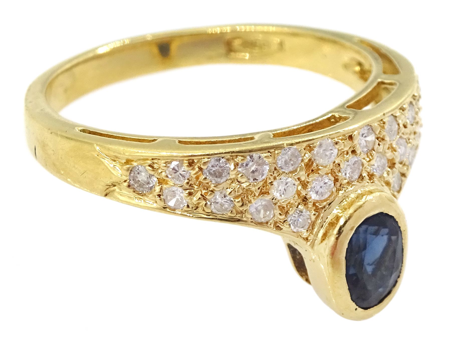 18ct gold oval cut sapphire and pave set round brilliant cut diamond ring - Image 3 of 4