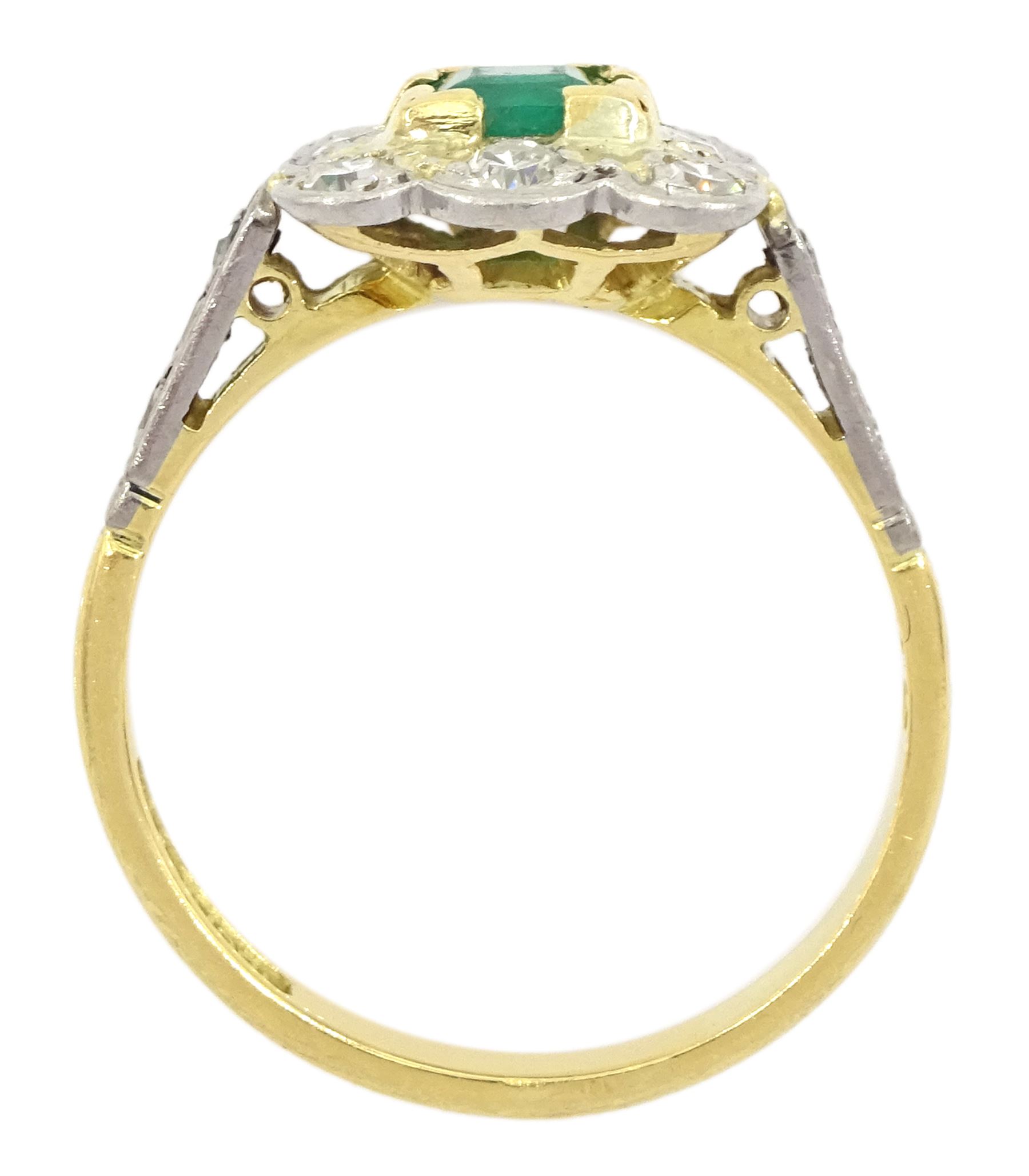 Gold square cut emerald and single cut diamond cluster ring - Image 4 of 4