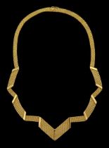 18ct gold geometric design necklace