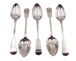 Set of five Victorian Newcastle silver Fiddle pattern teaspoons