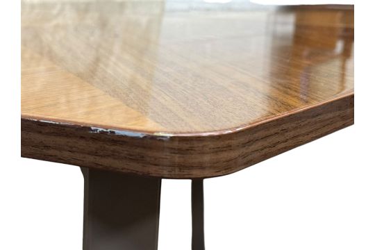 Contemporary dining table - Image 4 of 6