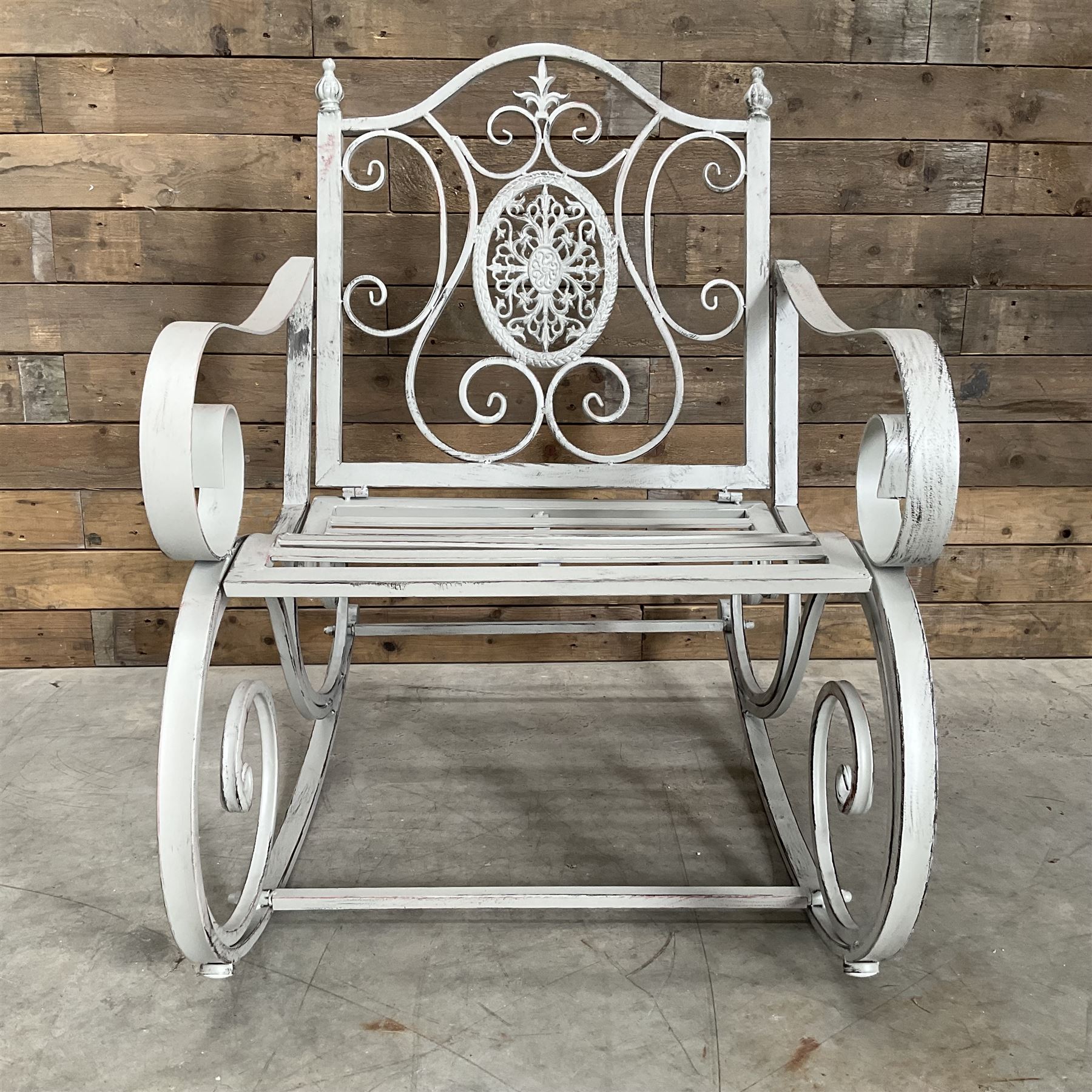 Regency design grey painted rocking garden bench - Image 3 of 7