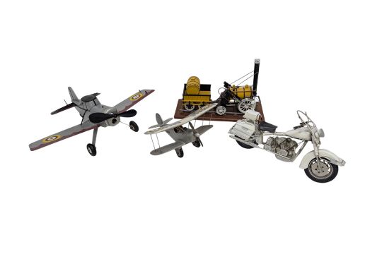 Four model vehicles - Image 1 of 5