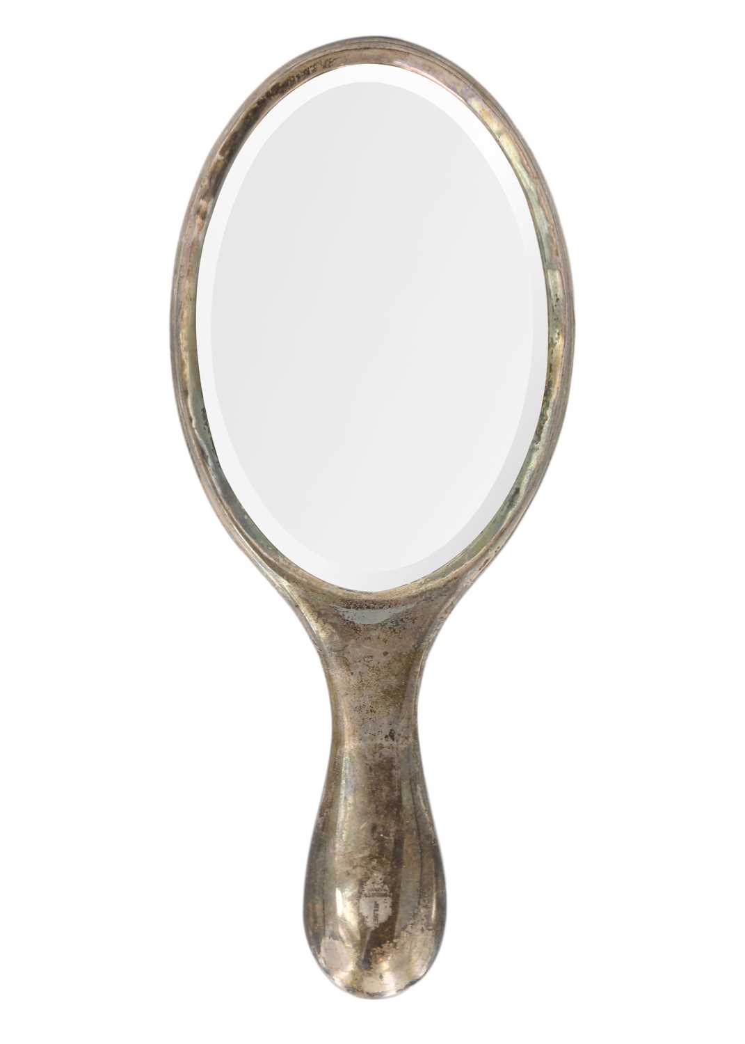 An Indian silver hand-mirror, late 19th century. - Image 5 of 5