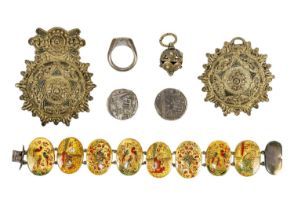 A selection of Eastern Jewellery.