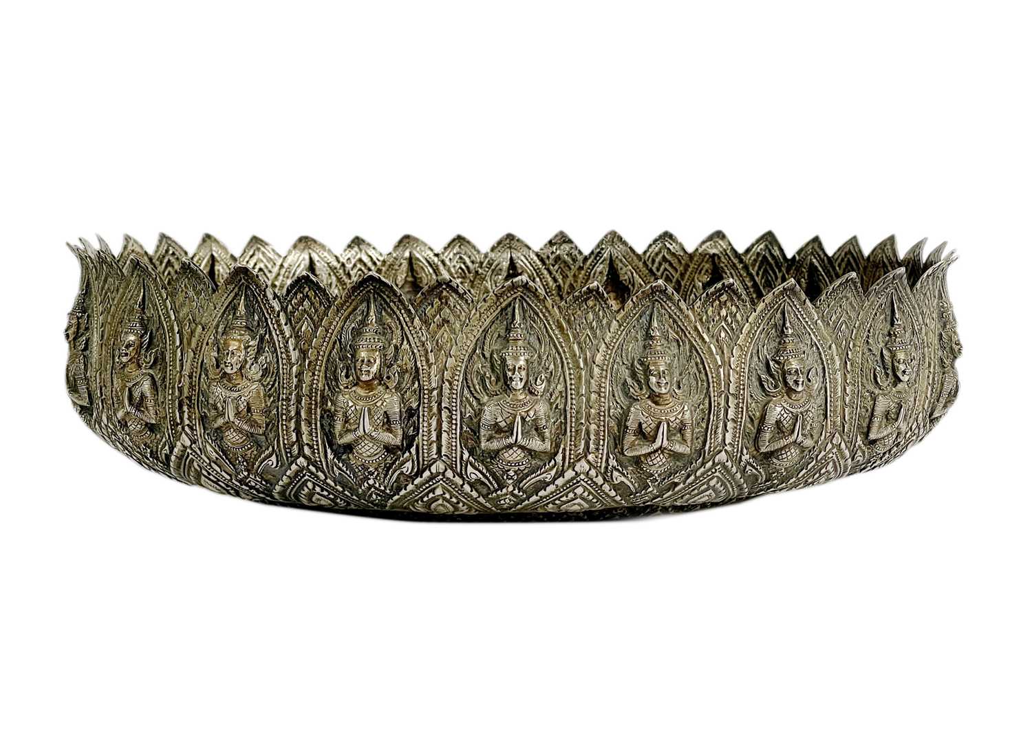 An Indian silver bowl, late 19th century.