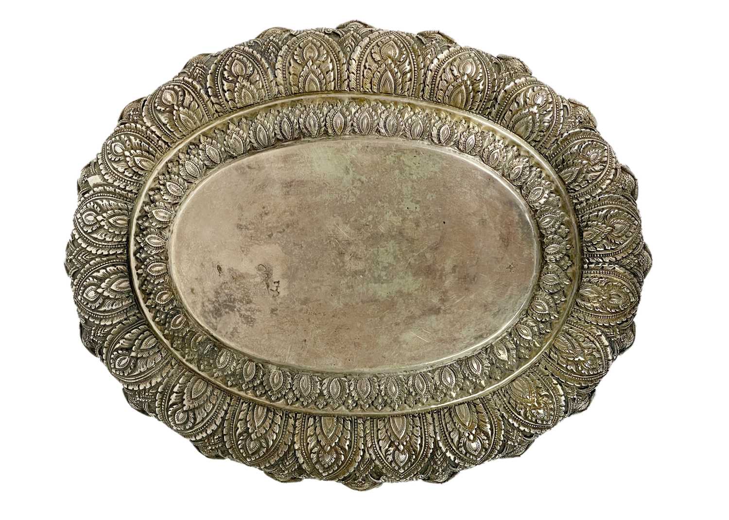 An Indian silver bowl, late 19th century. - Image 3 of 5