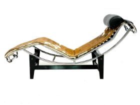 A Le Corbusier style chaise longue.