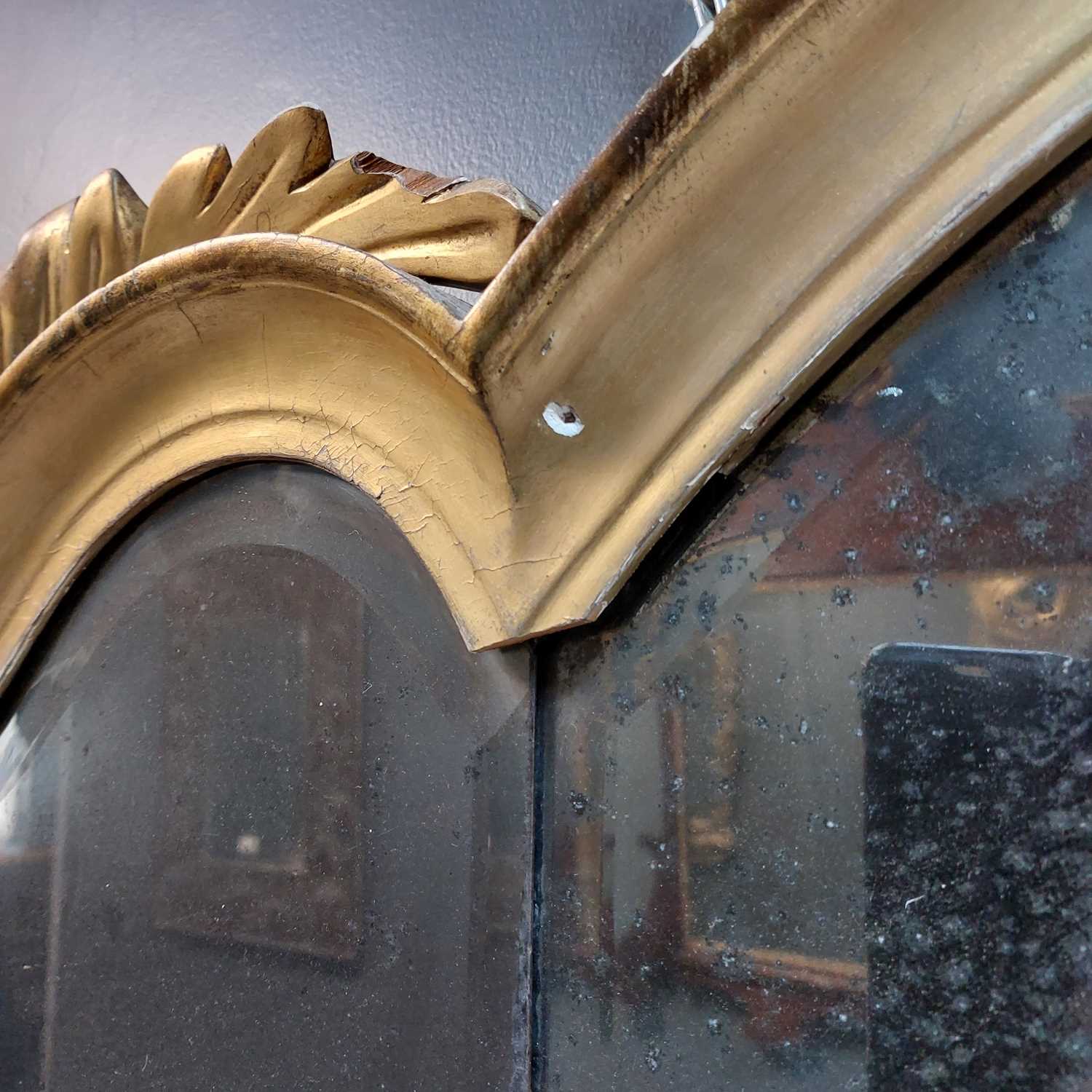 A Queen Anne gilt gesso overmantel mirror. - Image 5 of 10